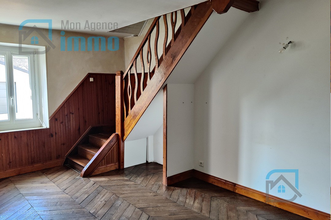 Maison à vendre à Mehun sur yevre, 18 m², 3 pièces – photo 2 sur 8