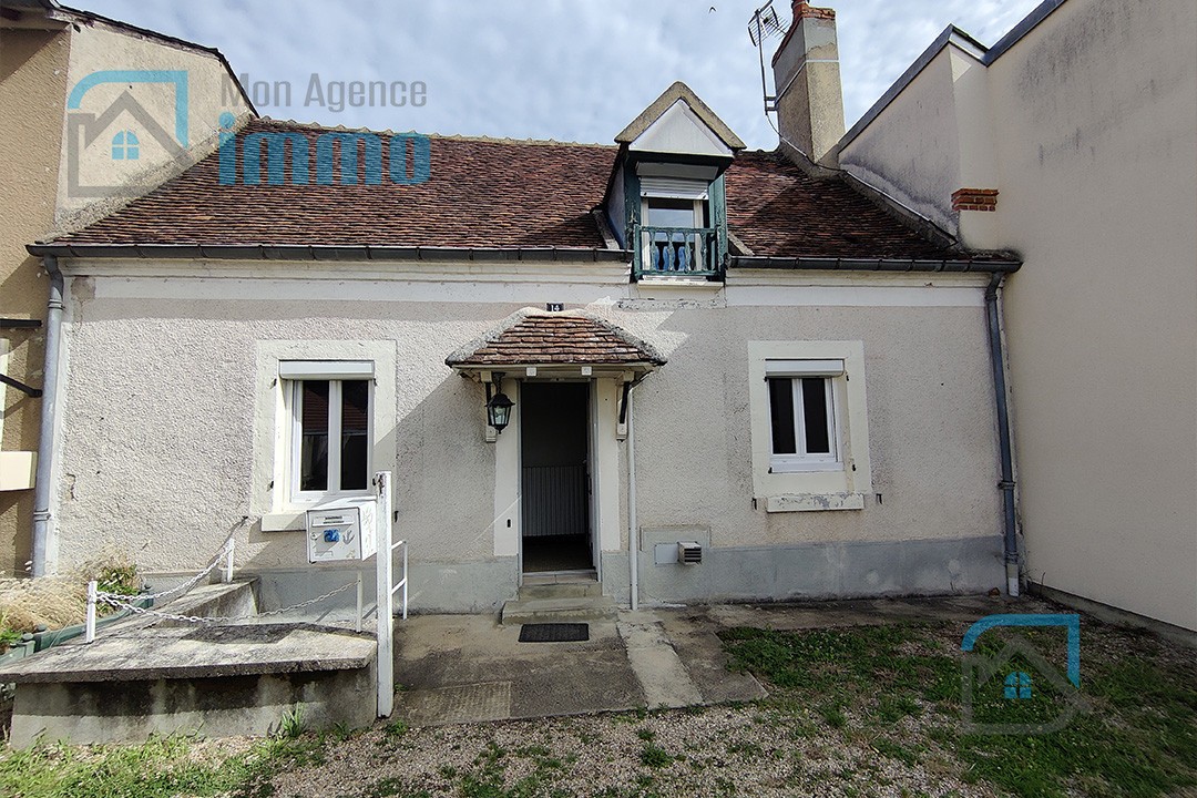 Maison à vendre à Mehun sur yevre, 18 m², 3 pièces – photo 1 sur 8