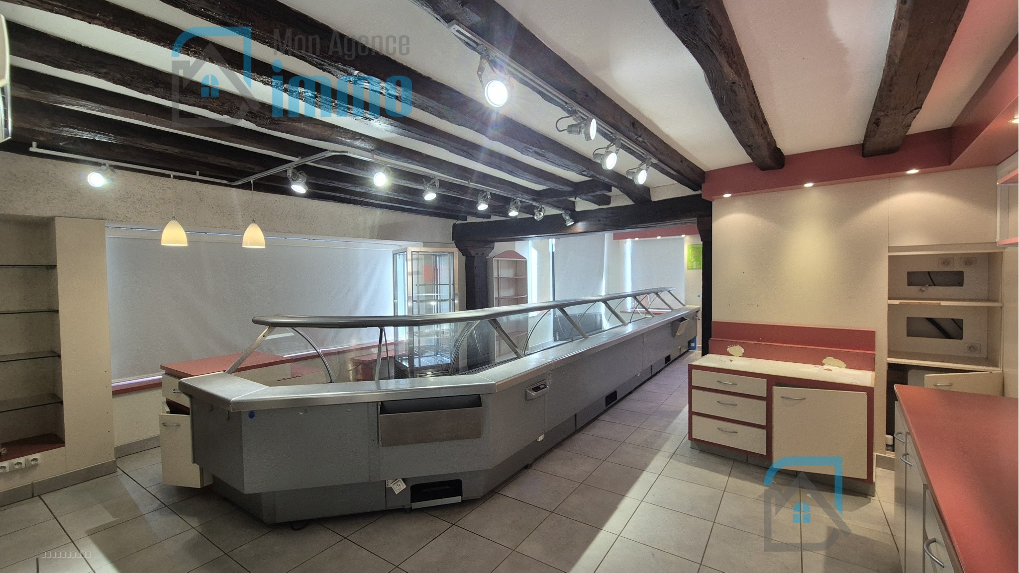 Bien immobilier à vendre à Mehun sur yevre, 48 m², 2 pièces – photo 2 sur 3