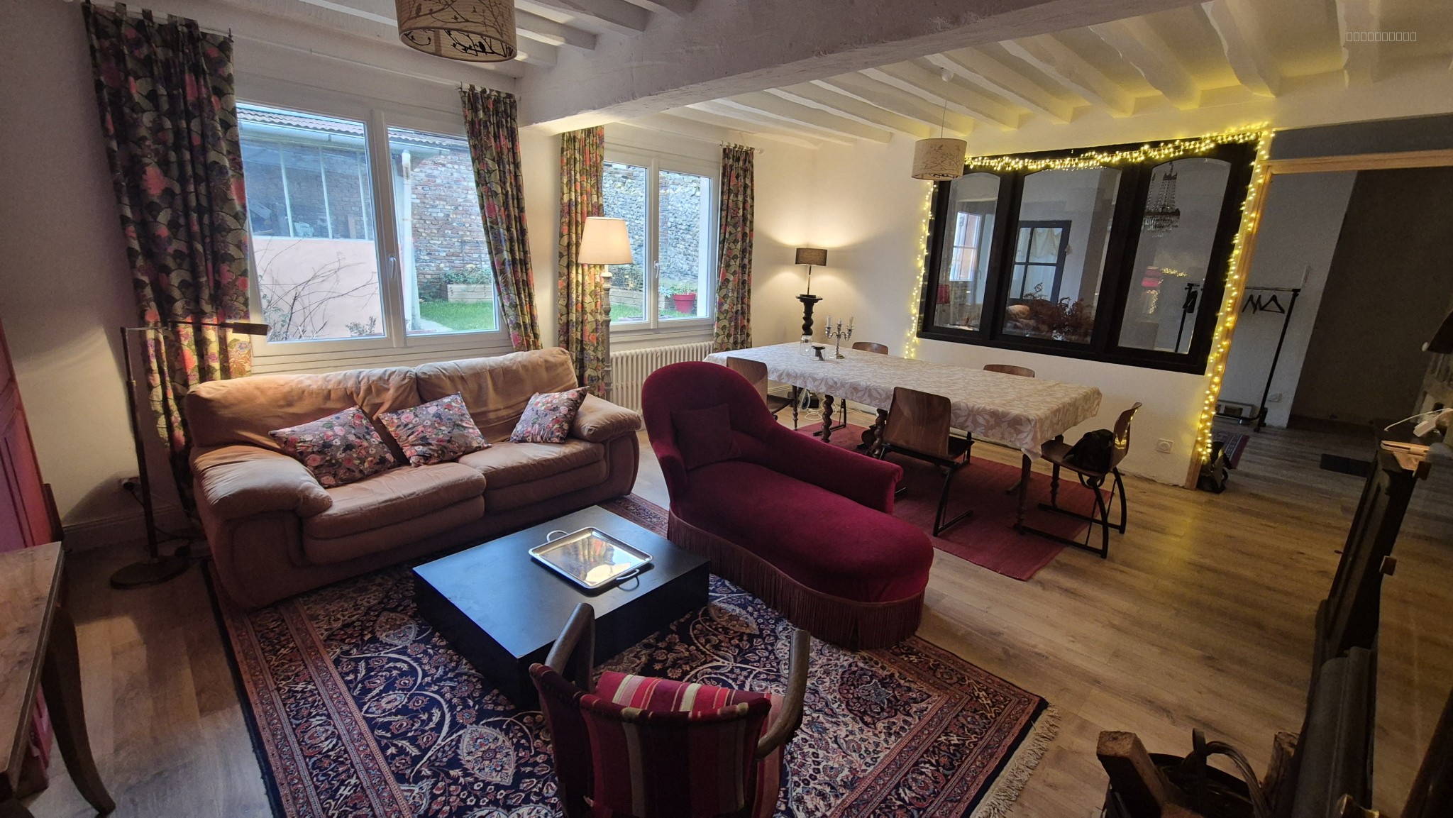 Maison à vendre à Gisors, 186 m², 7 pièces – photo 1 sur 9
