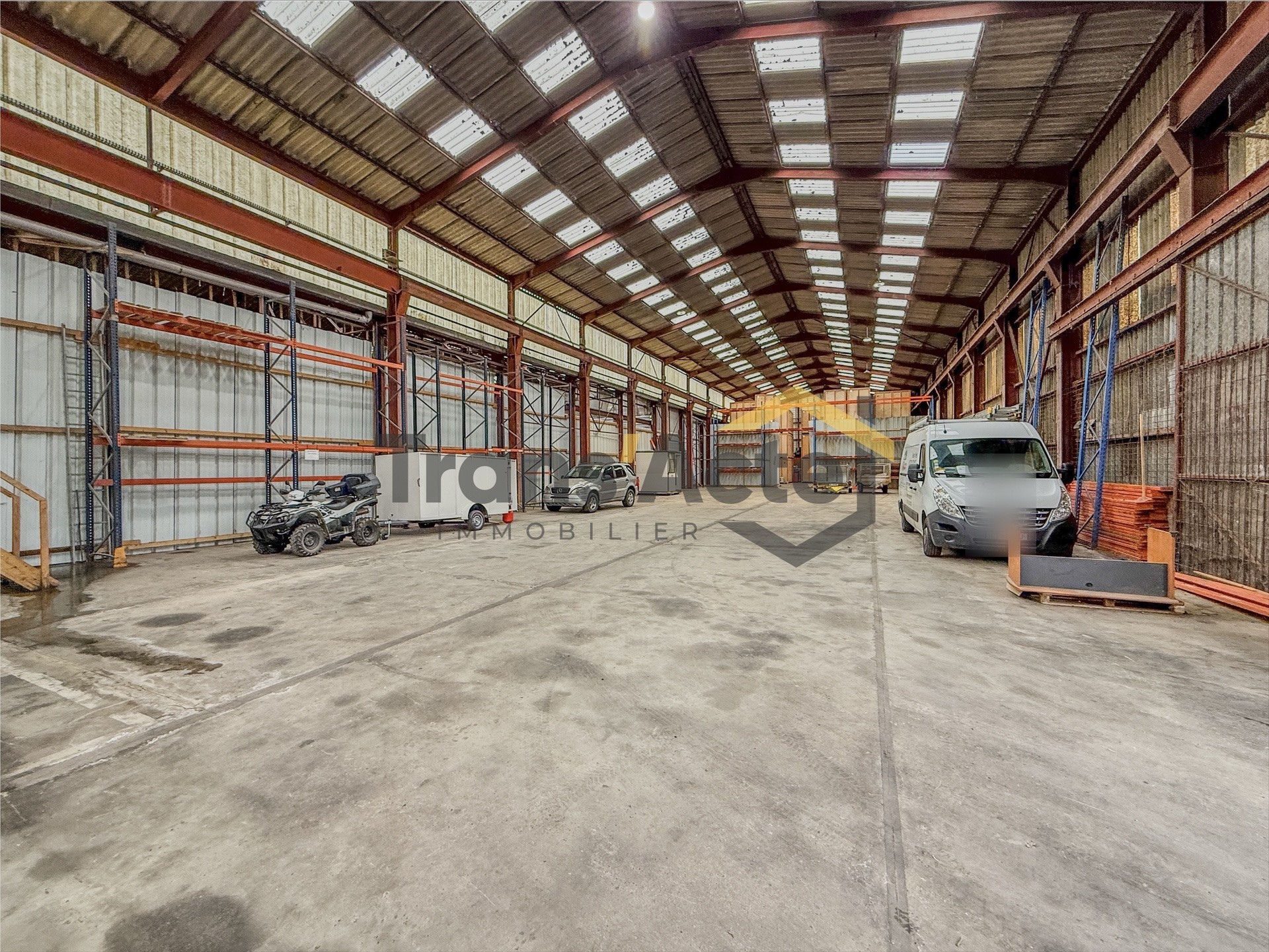 Entrepôt à vendre à Rumaucourt, 2 808,71 m² – photo 3 sur 12