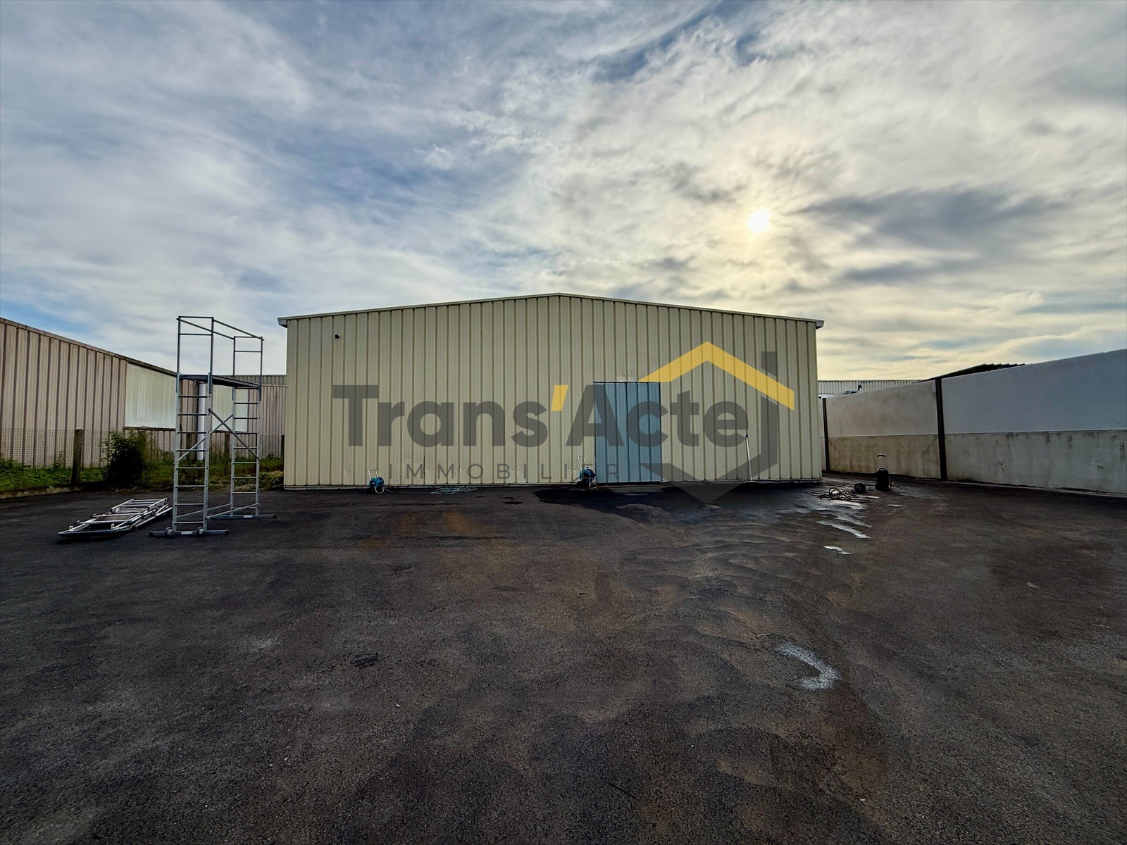 Entrepôt à louer à St laurent blangy, 100 m² – photo 3 sur 11