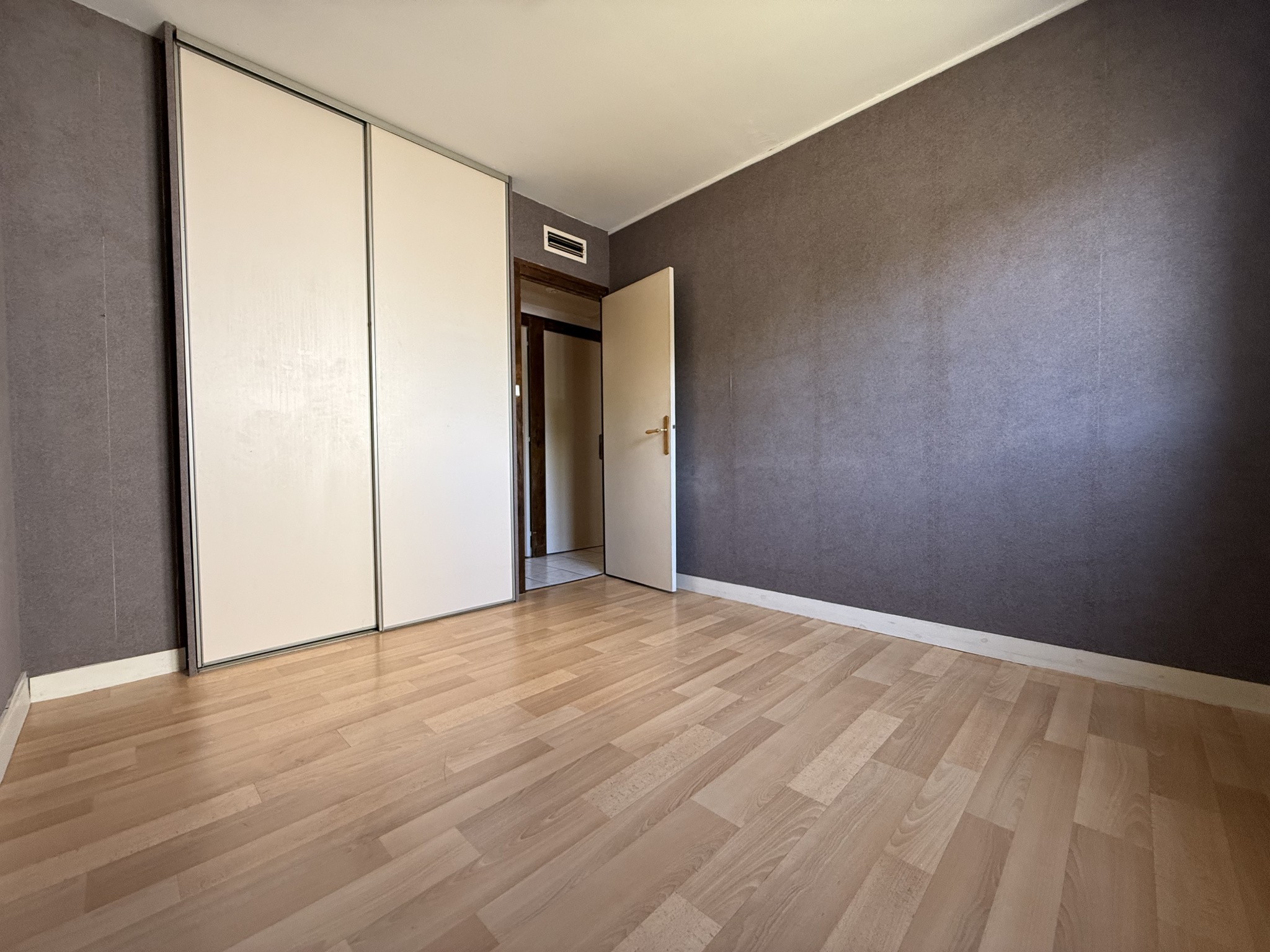 À vendre Appartement T3 de 67,67 m2 avec balcon et garage Rochefort (17300) — photo 10