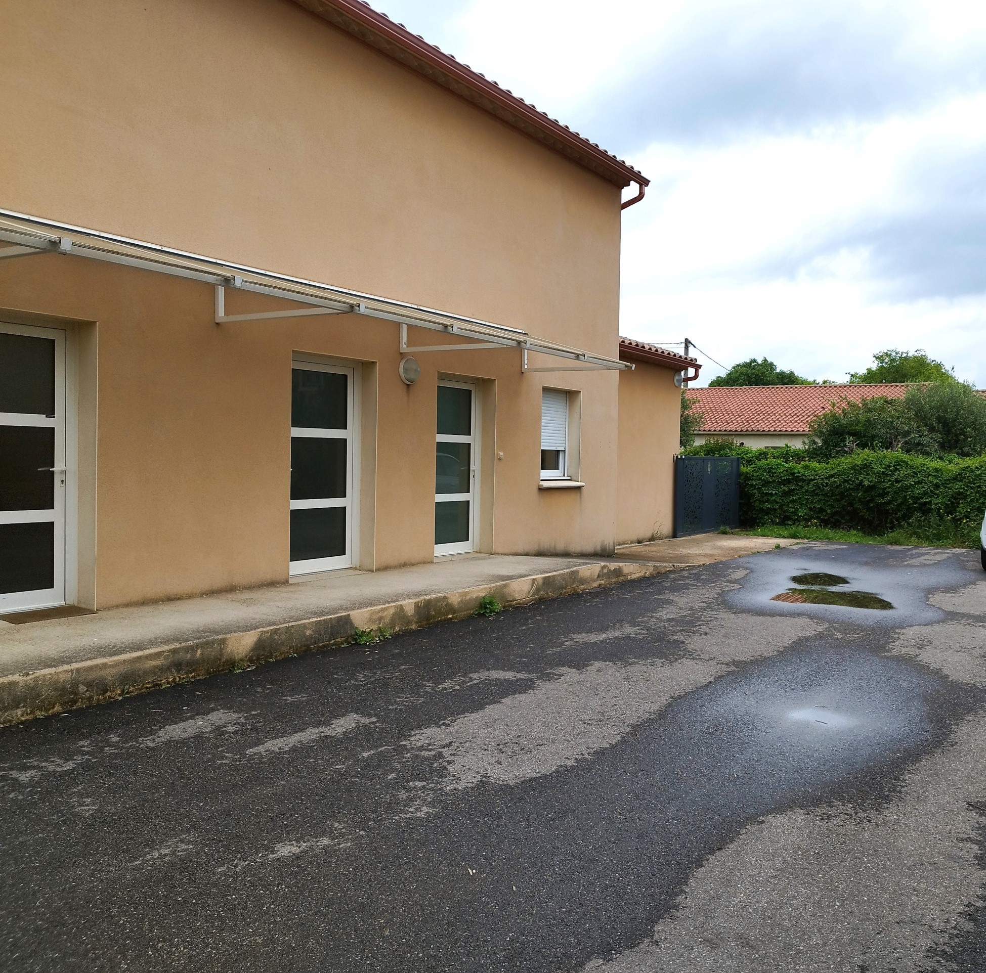 Bien immobilier à louer à Marguerittes, 110 m², 5 pièces – photo 1 sur 8