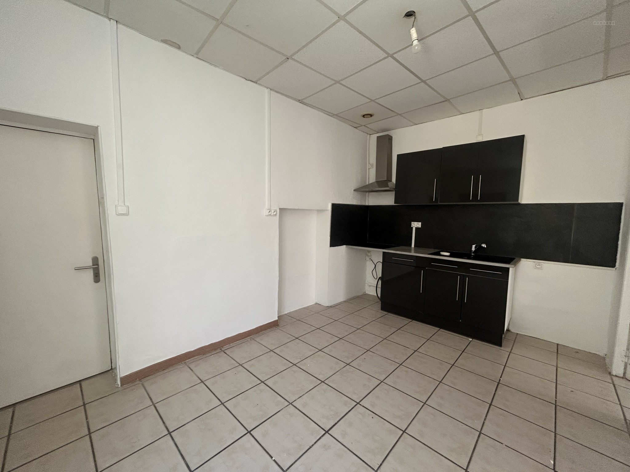 Appartement à vendre à Nimes, 34 m², 2 pièces – photo 3 sur 10