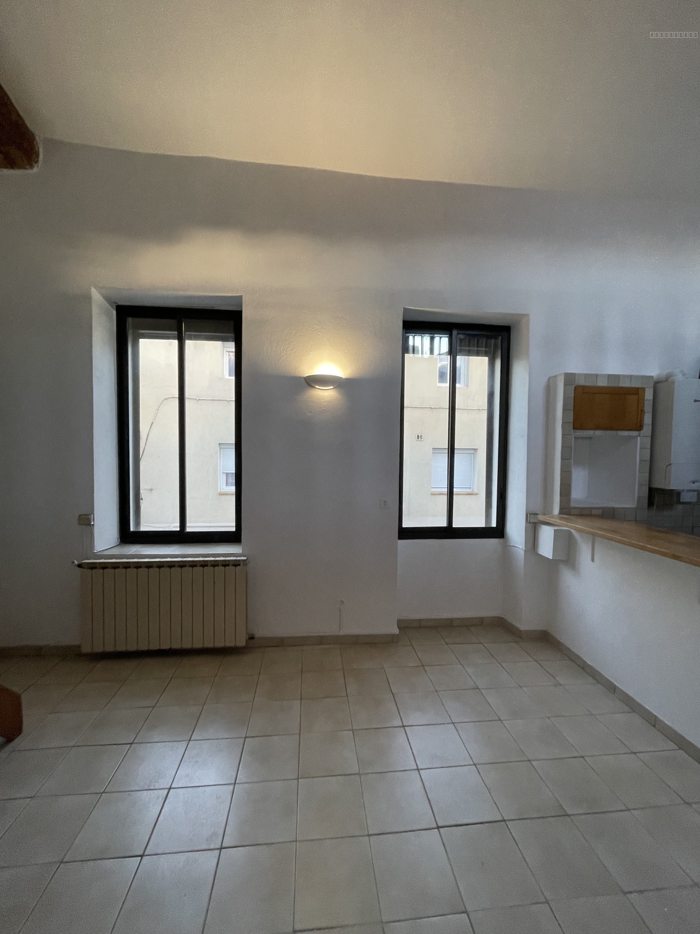 Bien immobilier à louer à Nimes, 91,72 m², 4 pièces – photo 3 sur 13