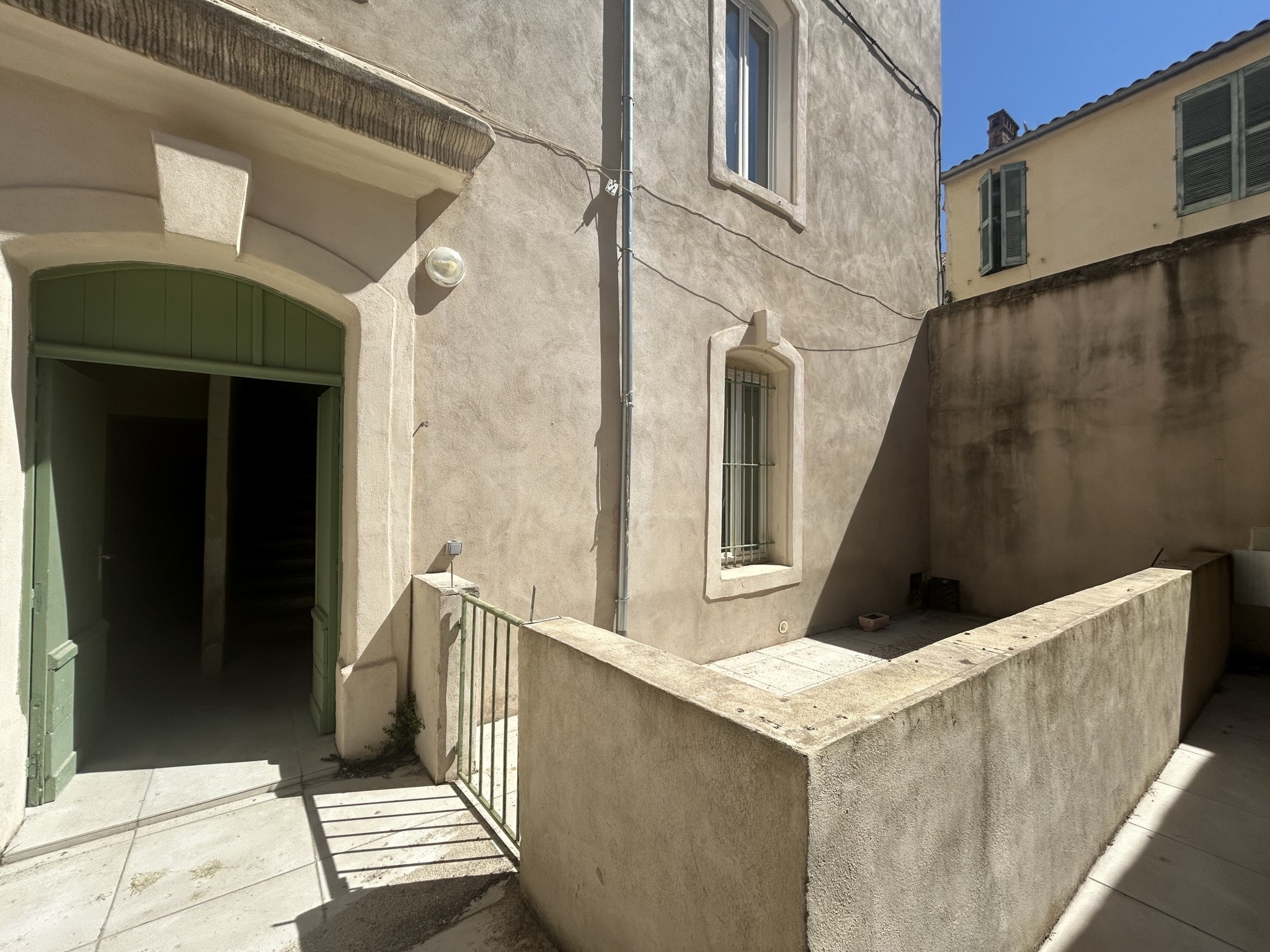 Appartement à vendre à Nimes, 34 m², 2 pièces – photo 2 sur 10
