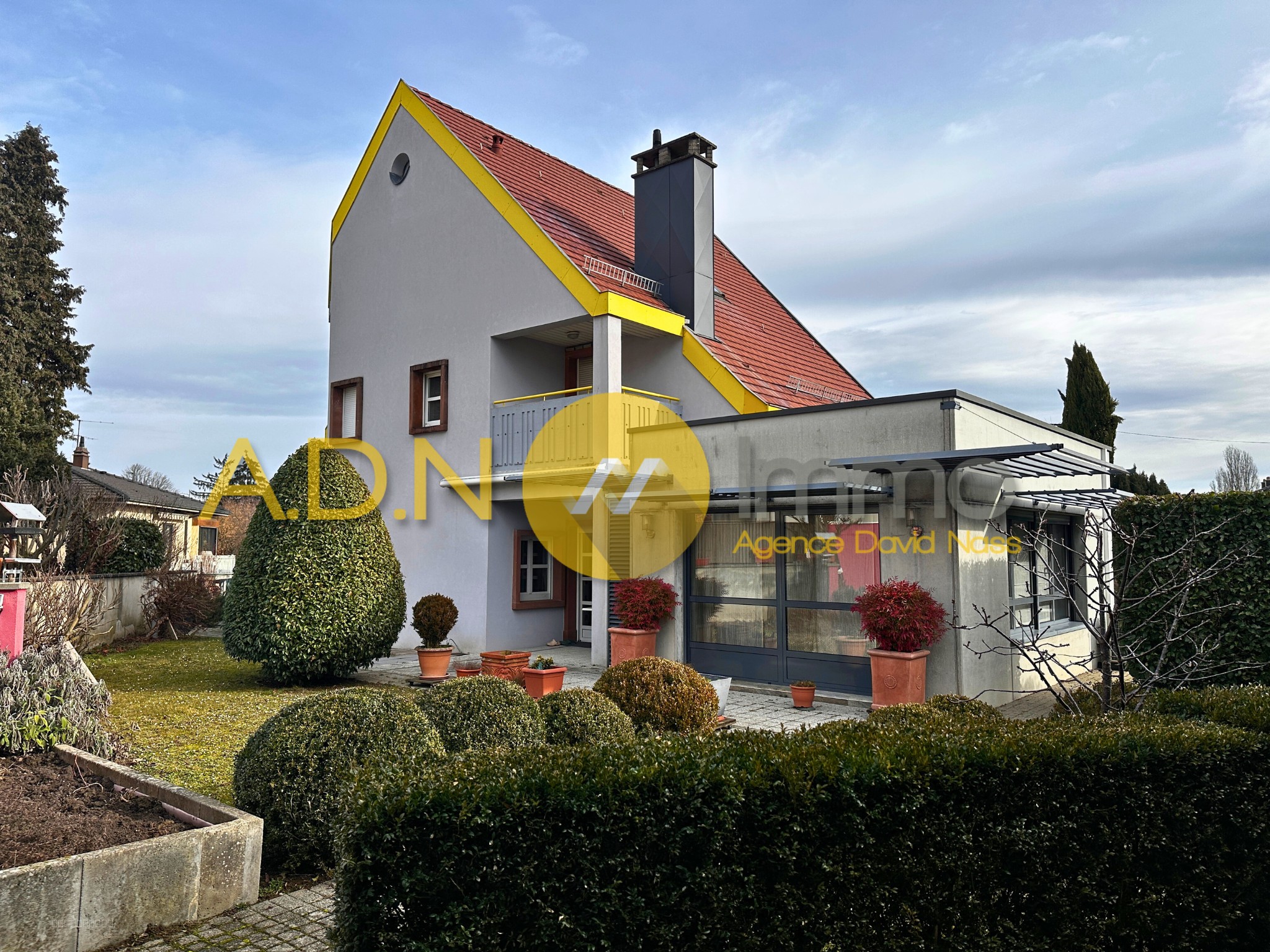 Maison à vendre à Mulhouse, 203 m², 7 pièces – photo 2 sur 14