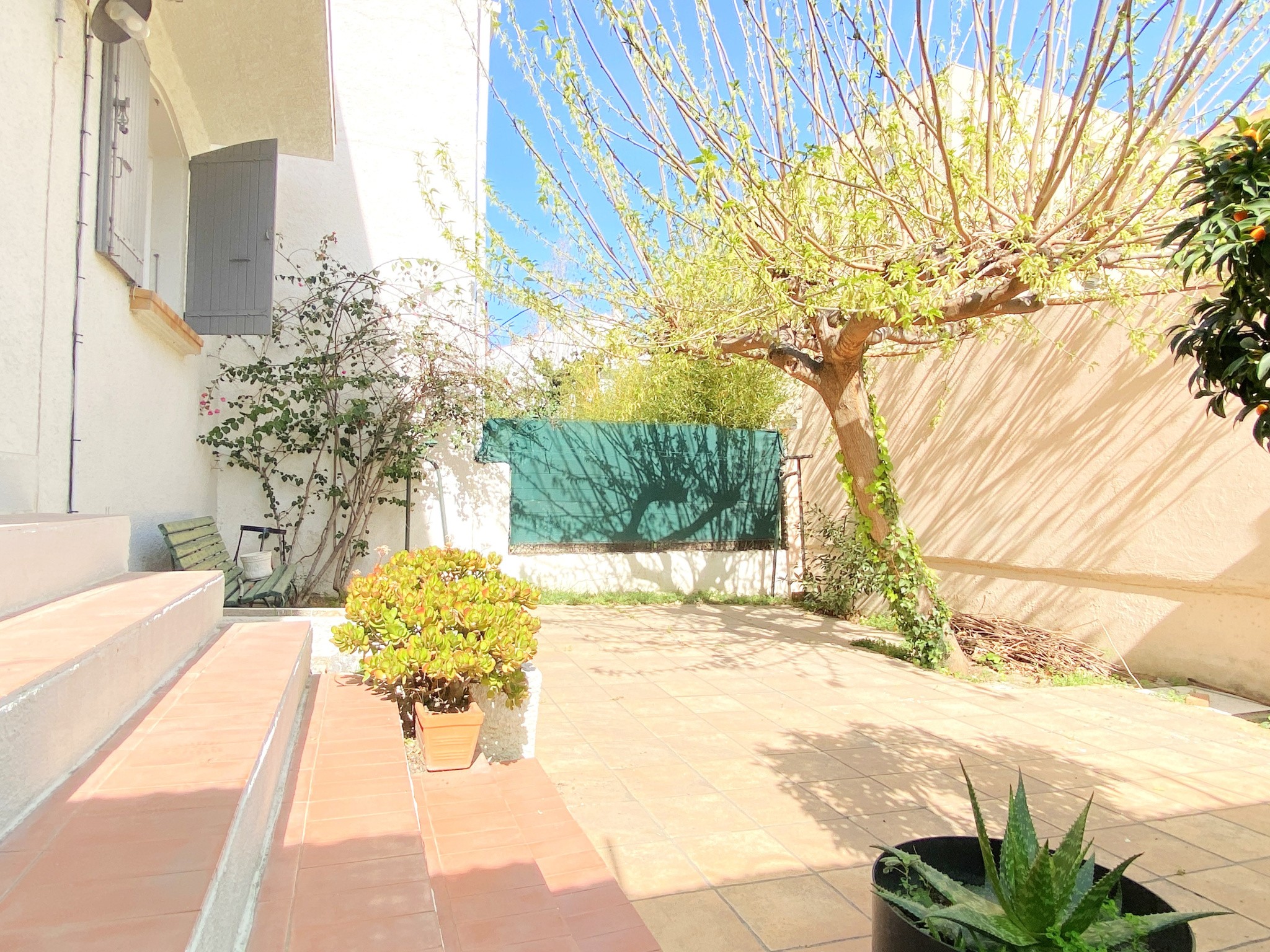 UNE MAISON DE VILLE AVEC JARDIN ET GARAGE, 178M2 SH, A PERPIGNAN, QUARTIER UNIVERSITES — photo 1