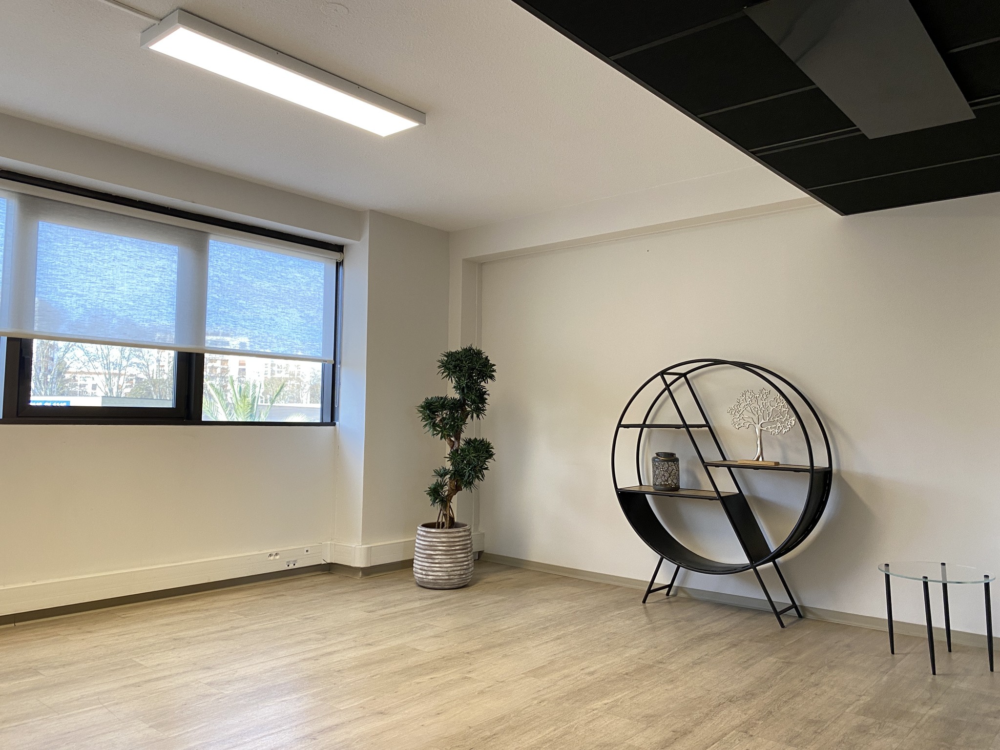 UN ENSEMBLE DE BUREAUX AMENAGES, NEUF, A PERPIGNAN — photo 7