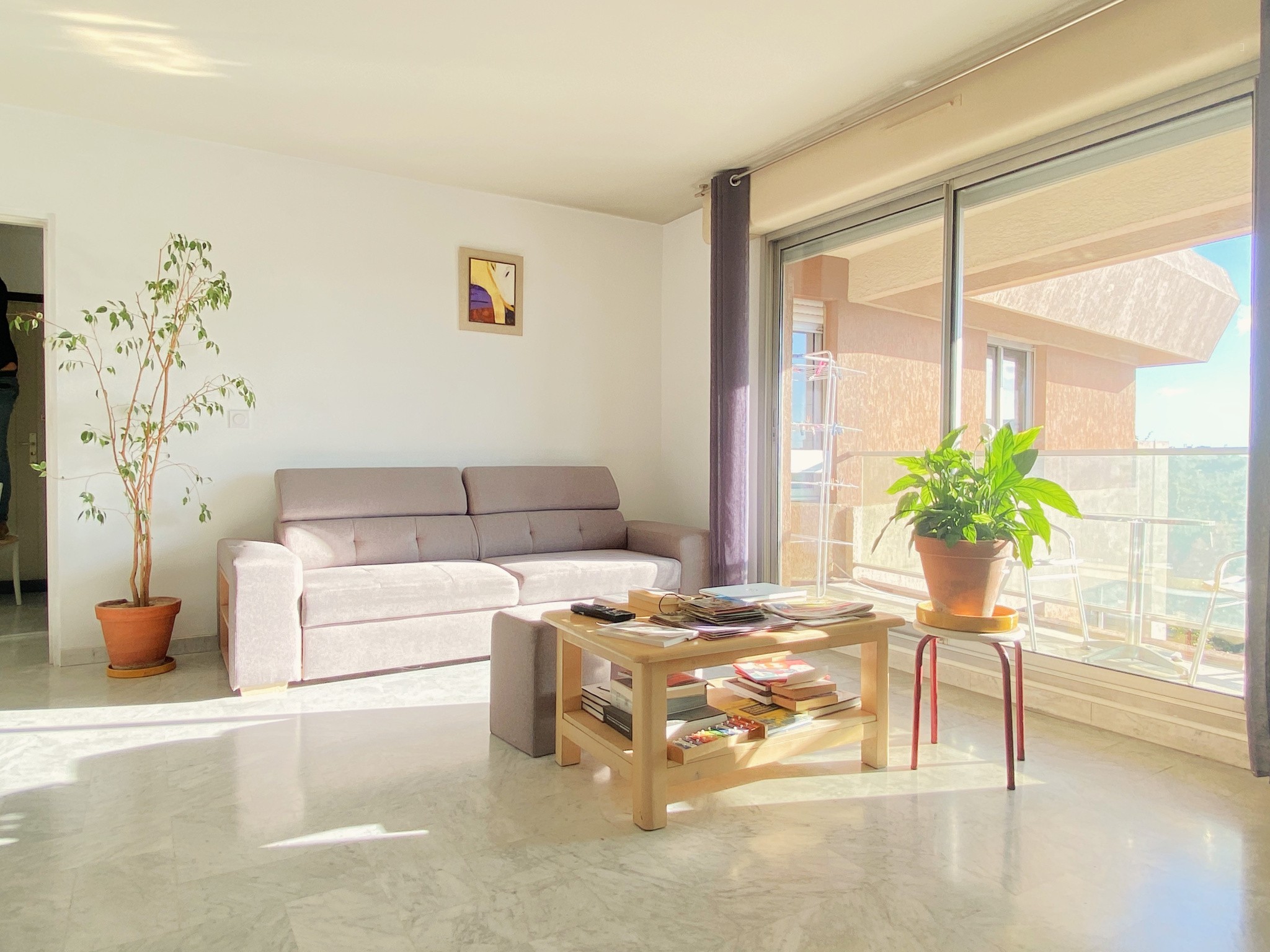UN APPARTEMENT AU DERNIER ETAGE, AVEC TERRASSE ET GARAGE, A PERPIGNAN — photo 5