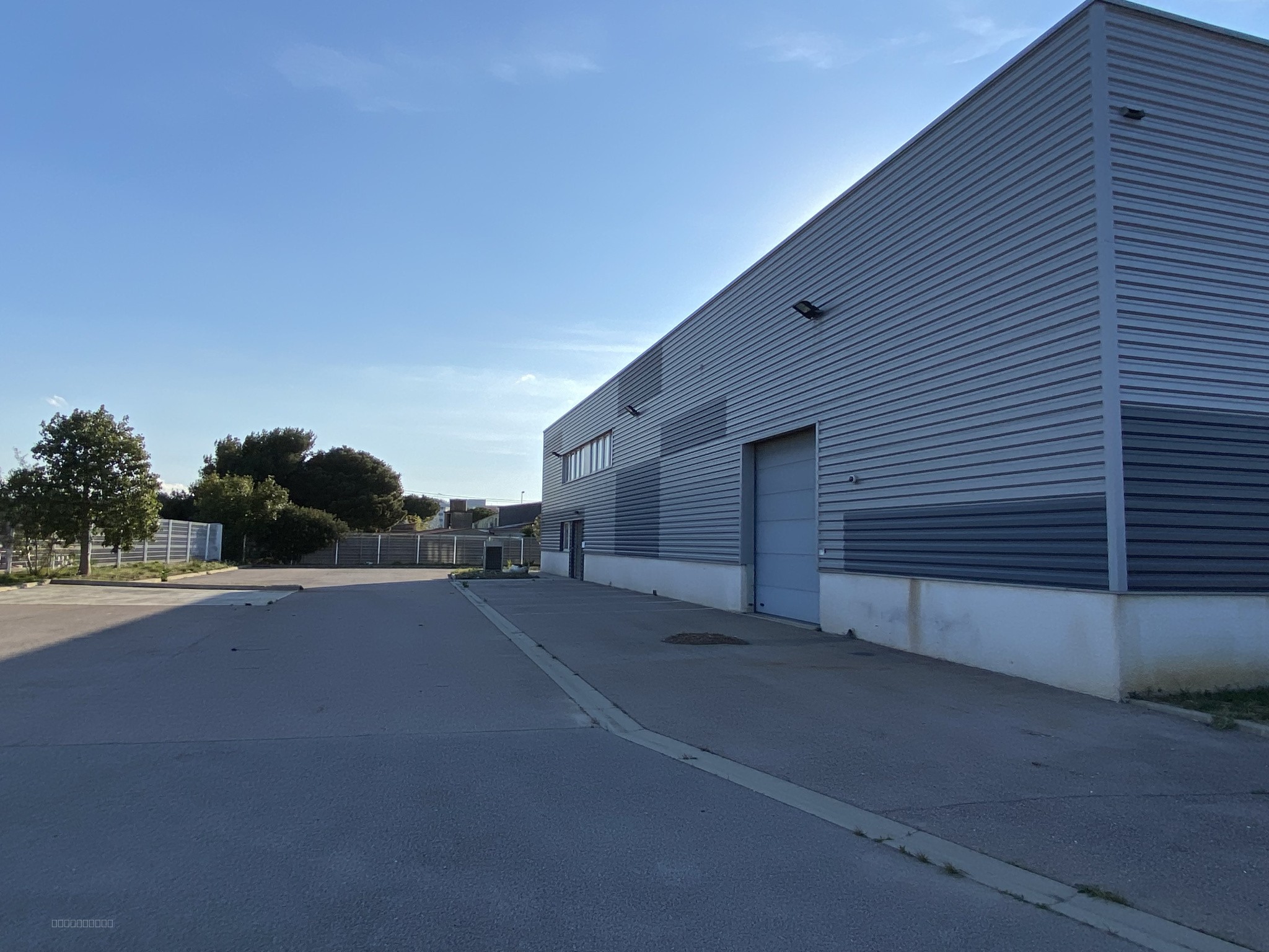 Bien immobilier à vendre à Perpignan, 860 m² – photo 2 sur 18