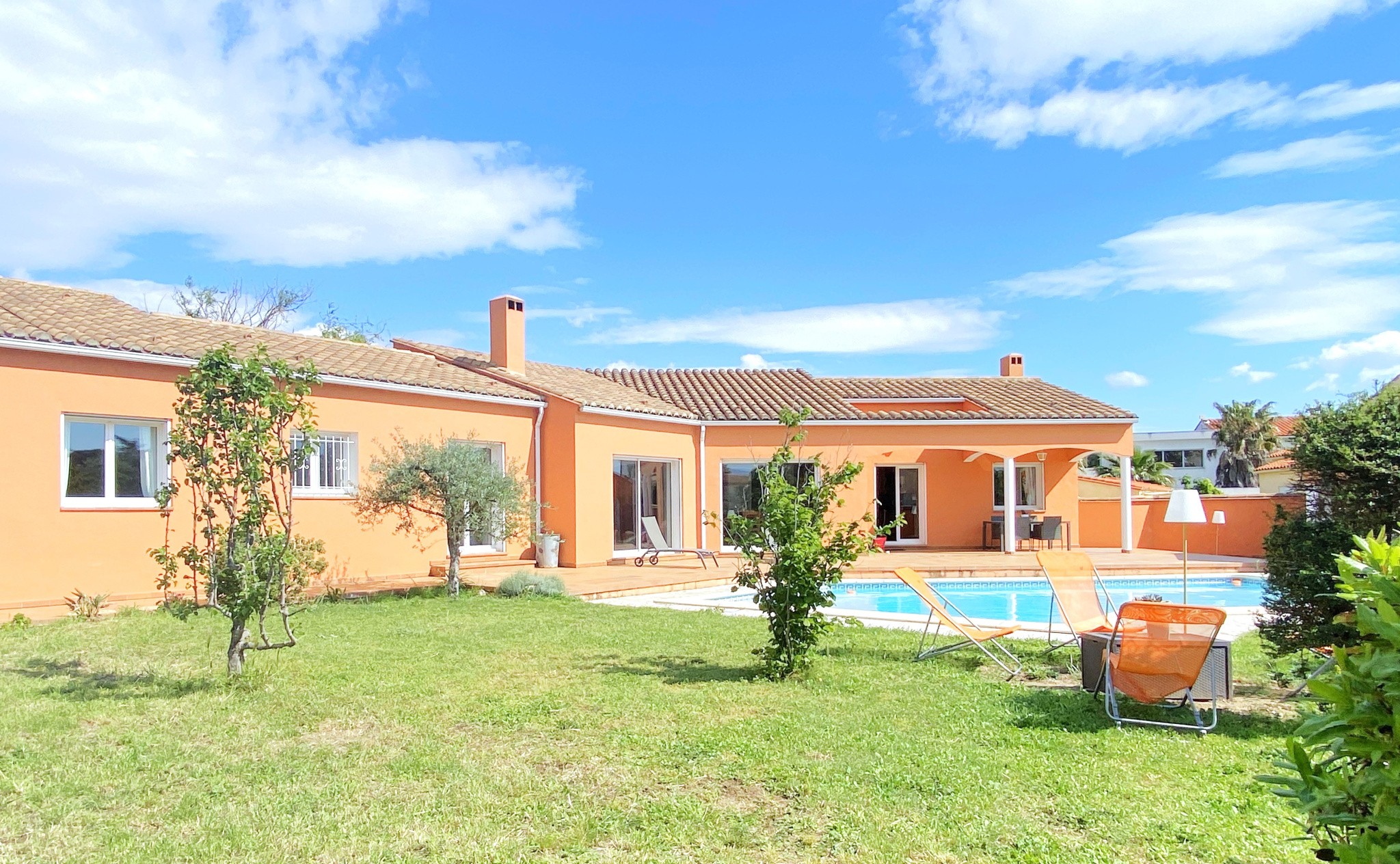 UNE VILLA 4 FACES, AVEC PISCINE, SUR 1480M2 DE TERRAIN, PROCHE SAINT-CYPRIEN — photo 16