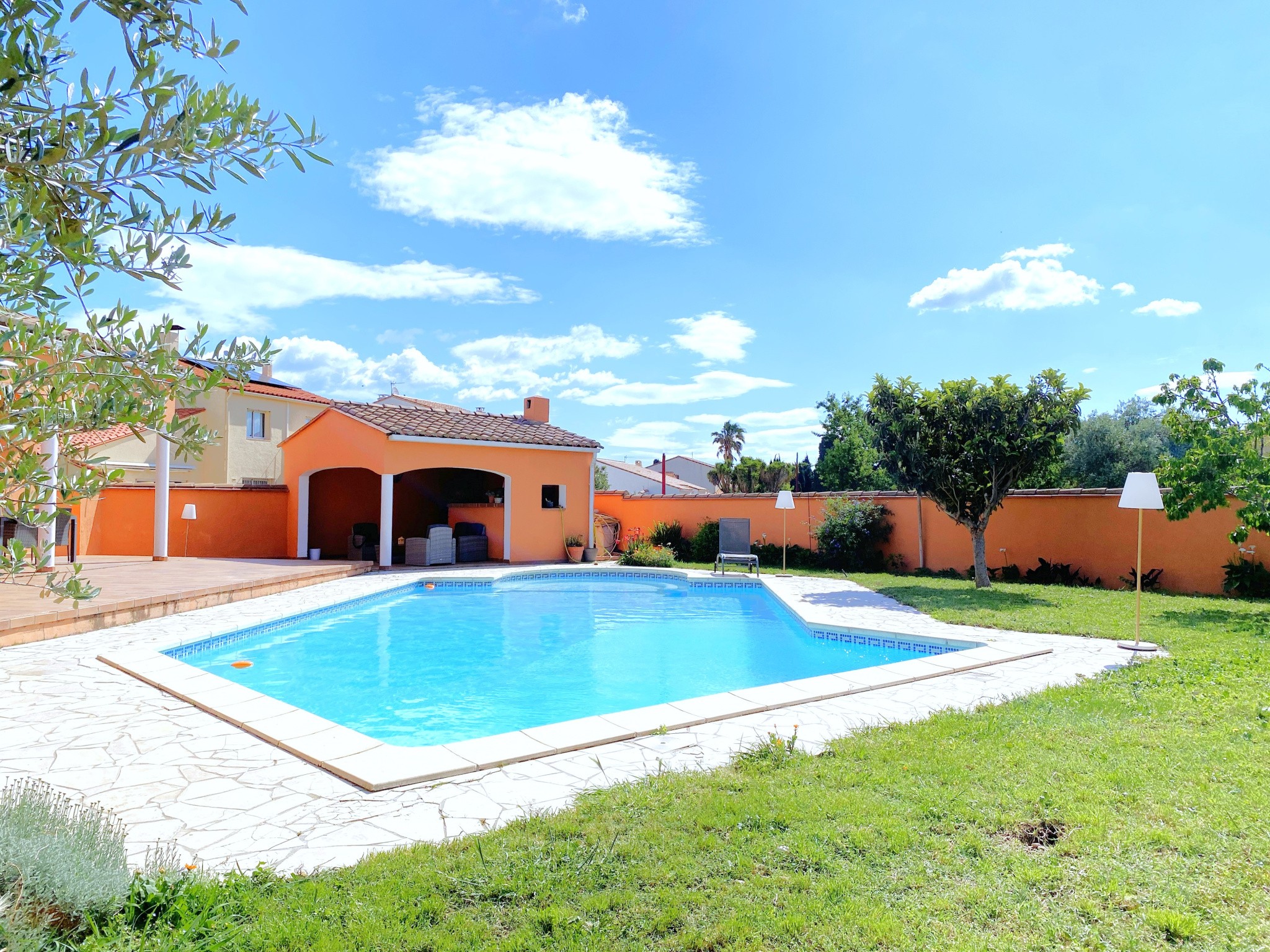 UNE VILLA 4 FACES, AVEC PISCINE, SUR 1480M2 DE TERRAIN, PROCHE SAINT-CYPRIEN — photo 18