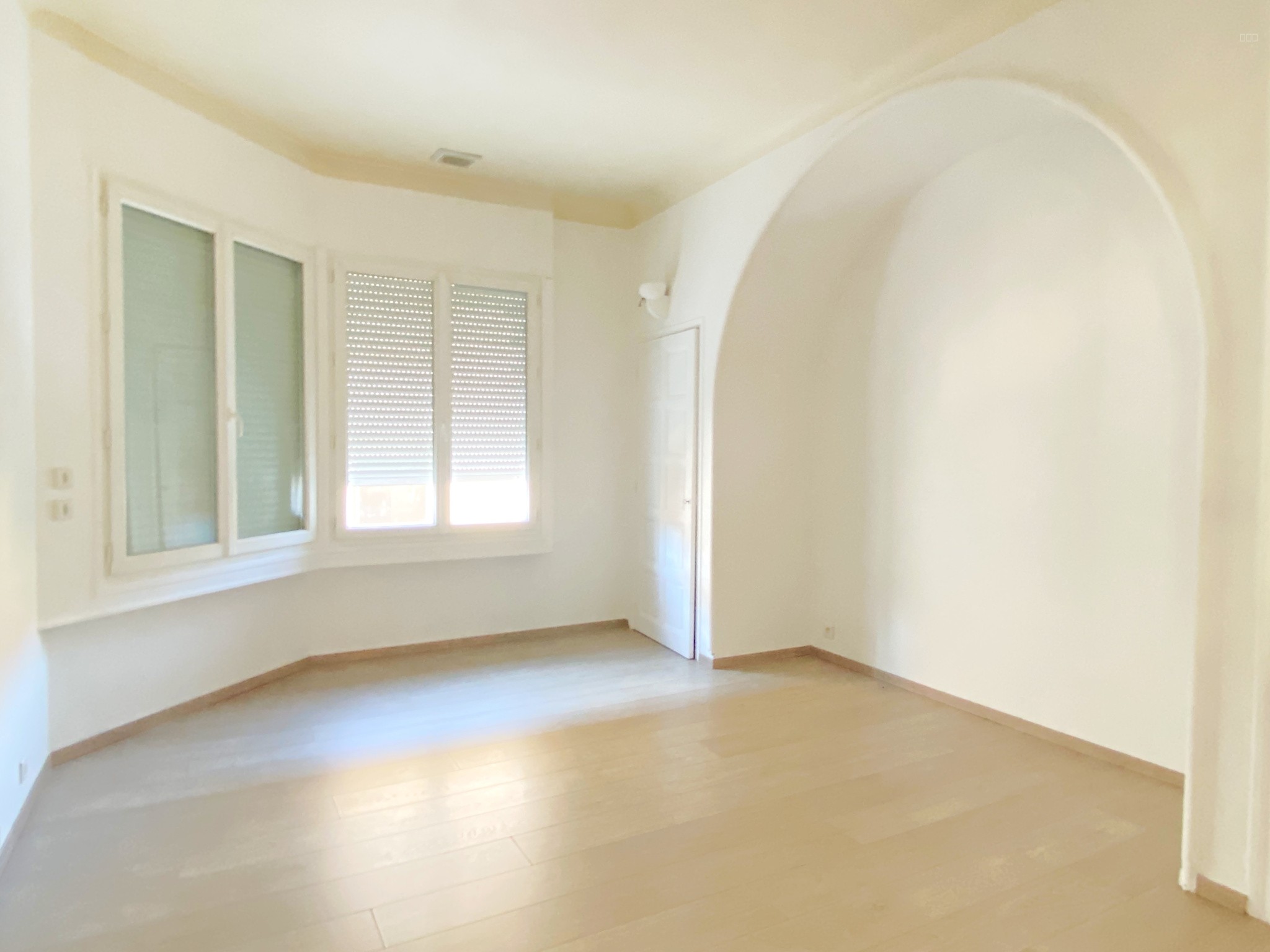 UNE MAISON DE VILLE AVEC GARAGE ET JARDIN, A PERPIGNAN — photo 9