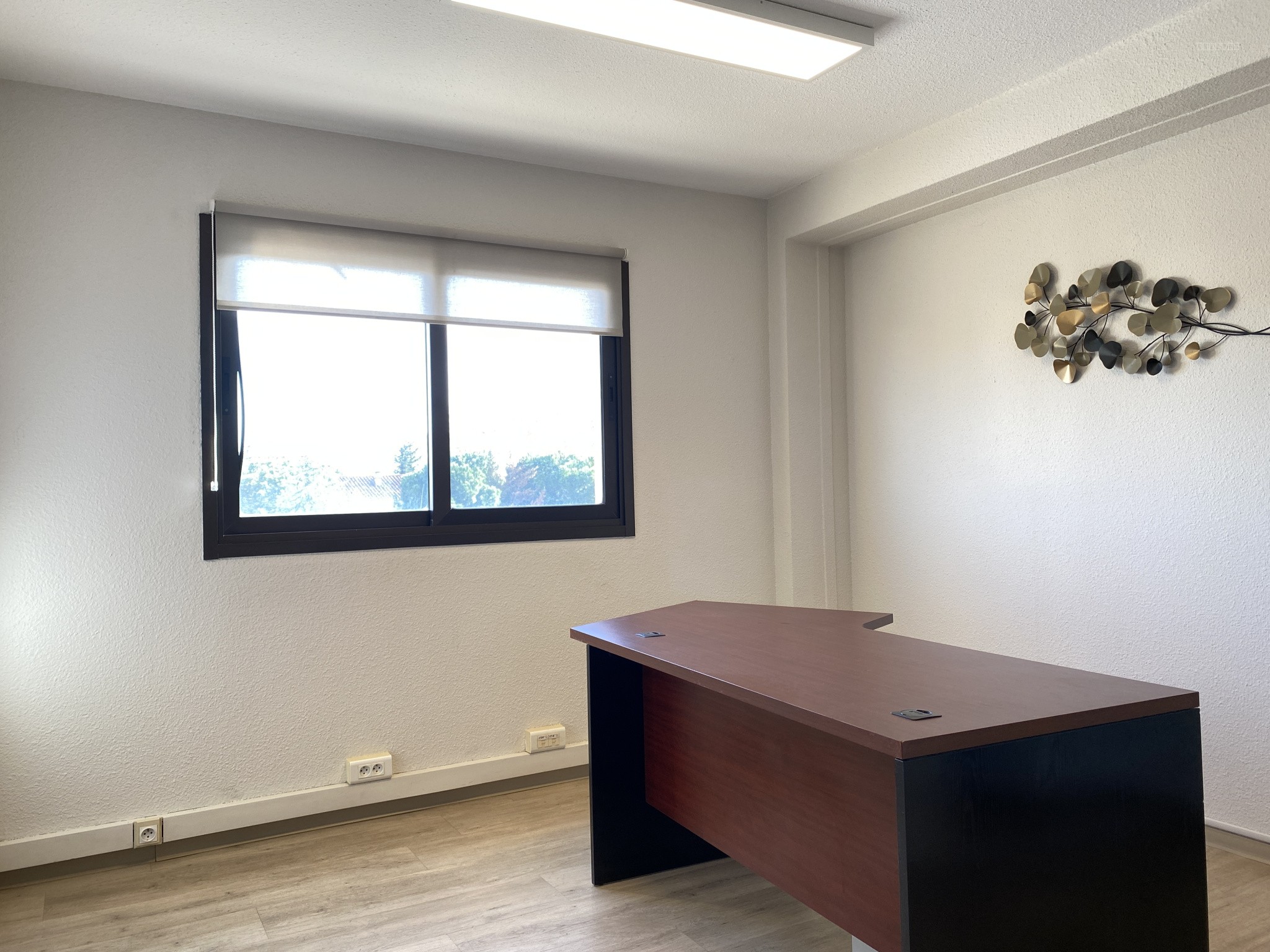UN ENSEMBLE DE BUREAUX AMENAGES, NEUF, A PERPIGNAN — photo 9