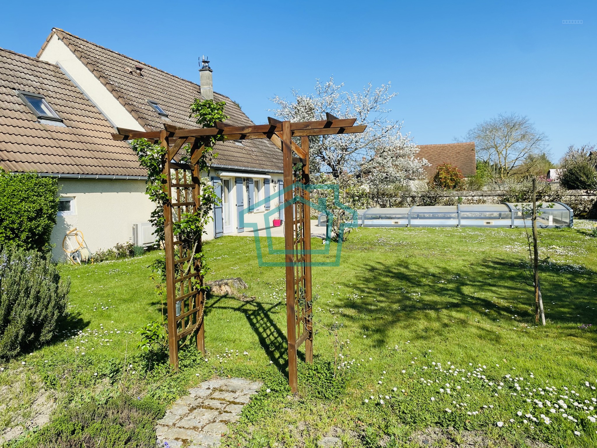 Maison 7P avec piscine - JOUARS-PONCHARTRAIN 78490 — photo 17
