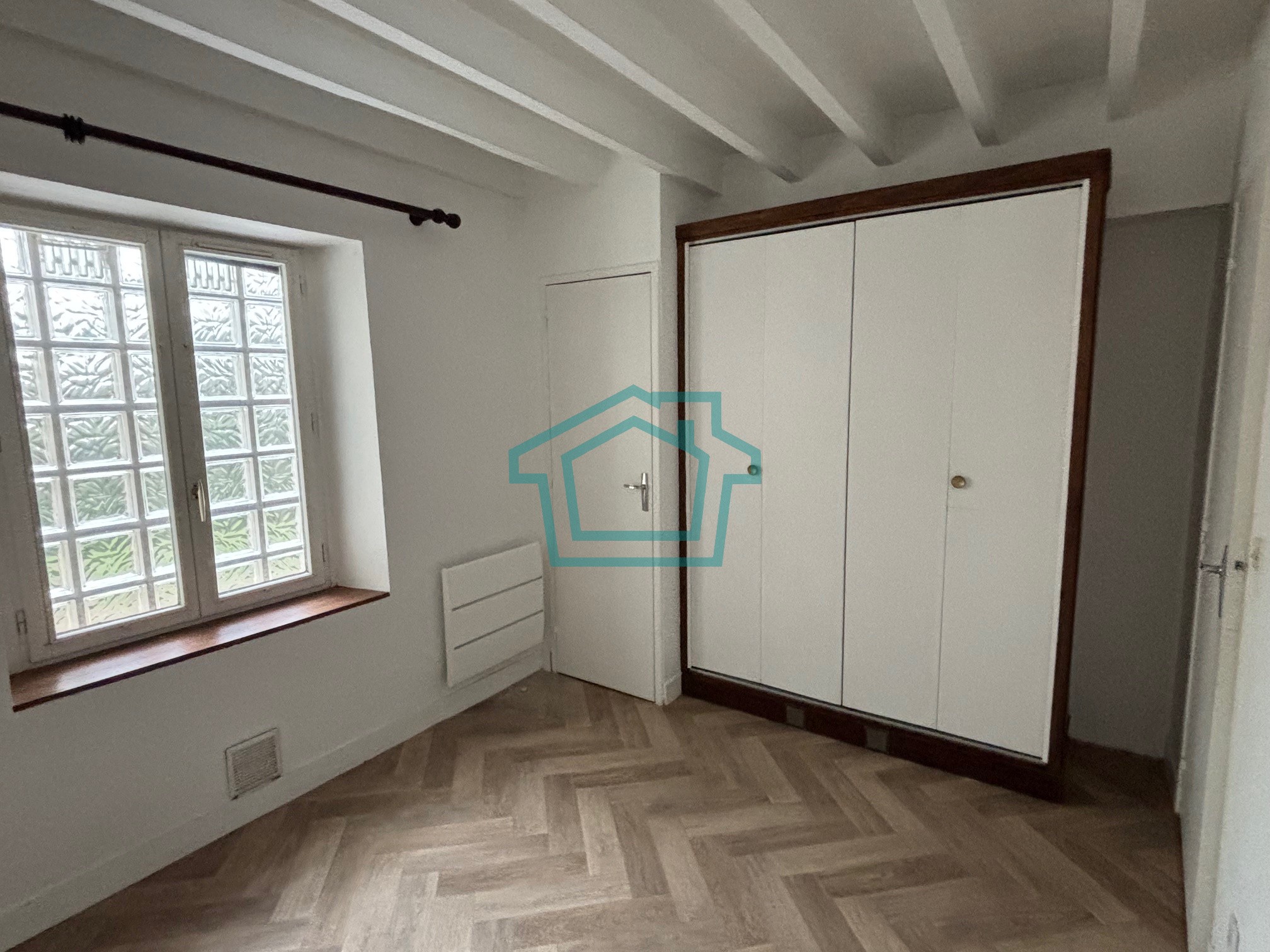 Maisonnette F2 de plain pied - LA QUEUE LES YVELINES — photo 6