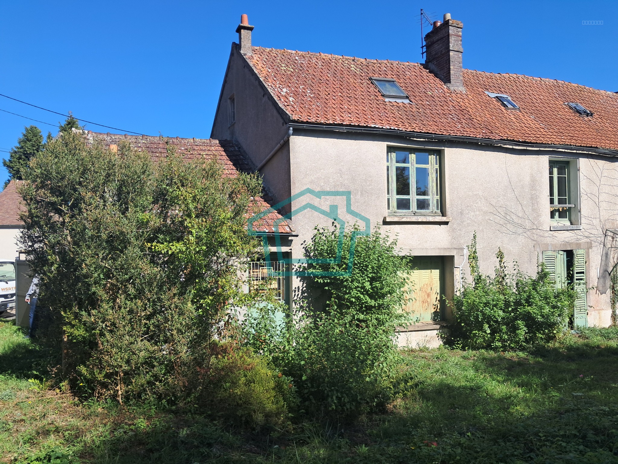 Maison à vendre à Montfort l amaury, 28 m², 3 pièces – photo 1 sur 8
