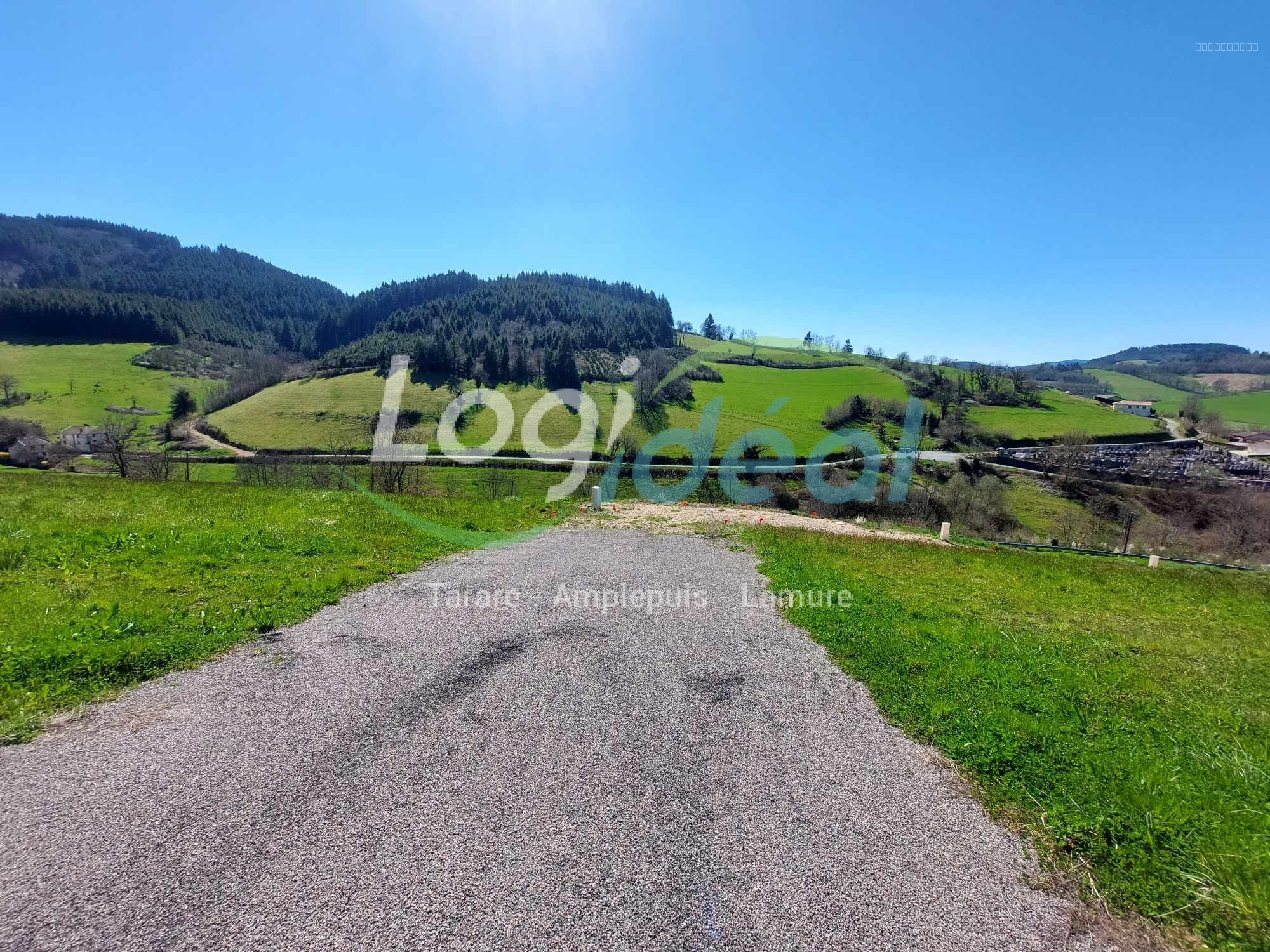 Bien immobilier à vendre à Lamure sur azergues, 700 m² – photo 3 sur 5