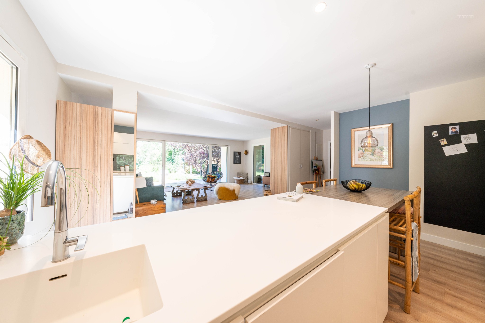 Location meublée 3 pièces esprit villa avec jardin privatif   domaine sécurisé, calme absolu — photo 7