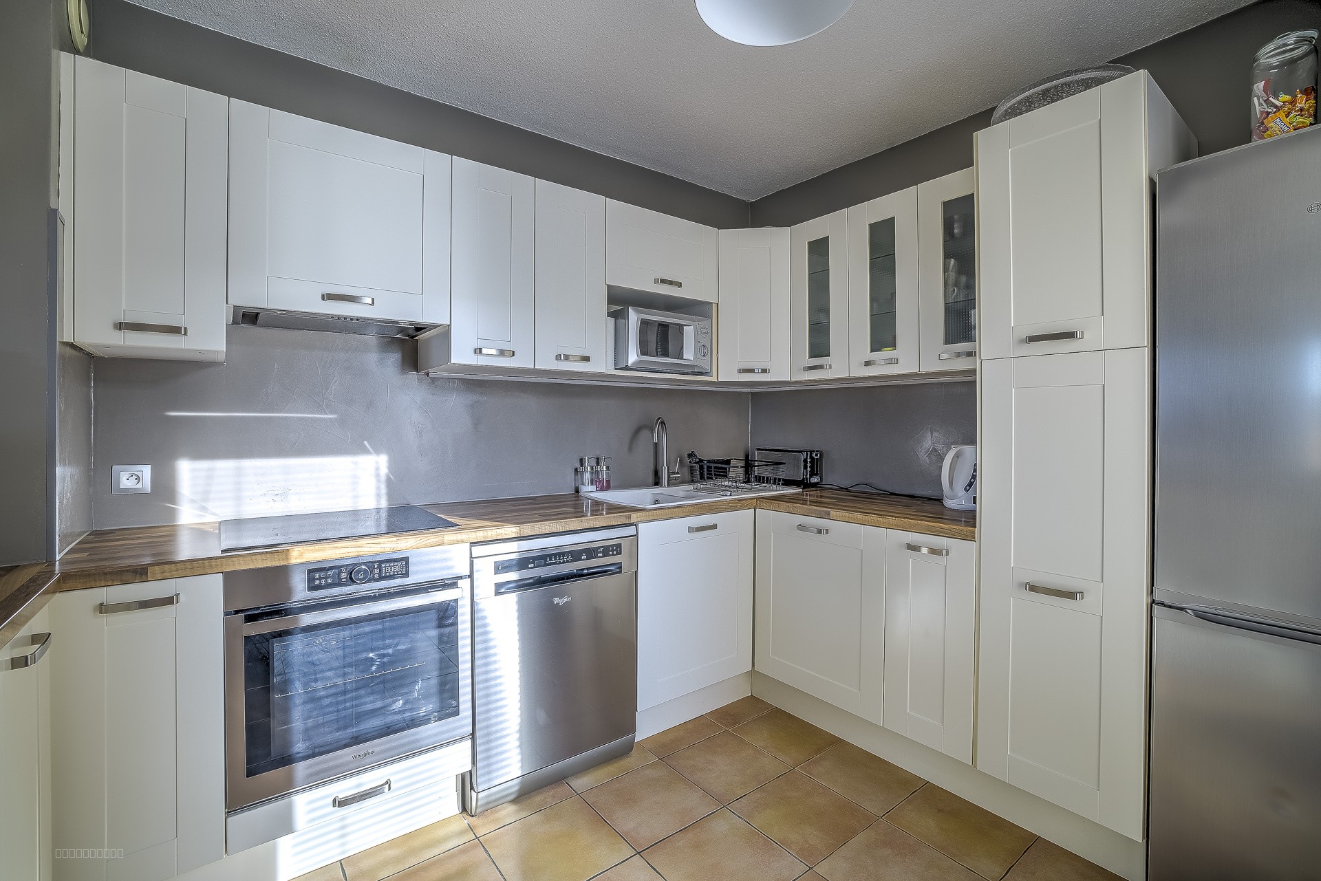 *** SOUS COMPROMIS *** Ravissante maison avec jardin et terrasse   Quartier prisé de la Corniche Fleurie, Nice — photo 8