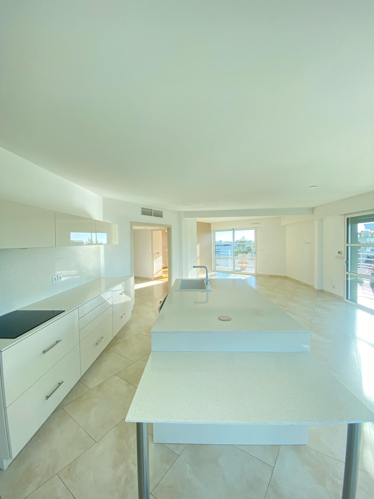 Appartement à vendre à Cagnes sur mer, 50 m², 4 pièces – photo 3 sur 11
