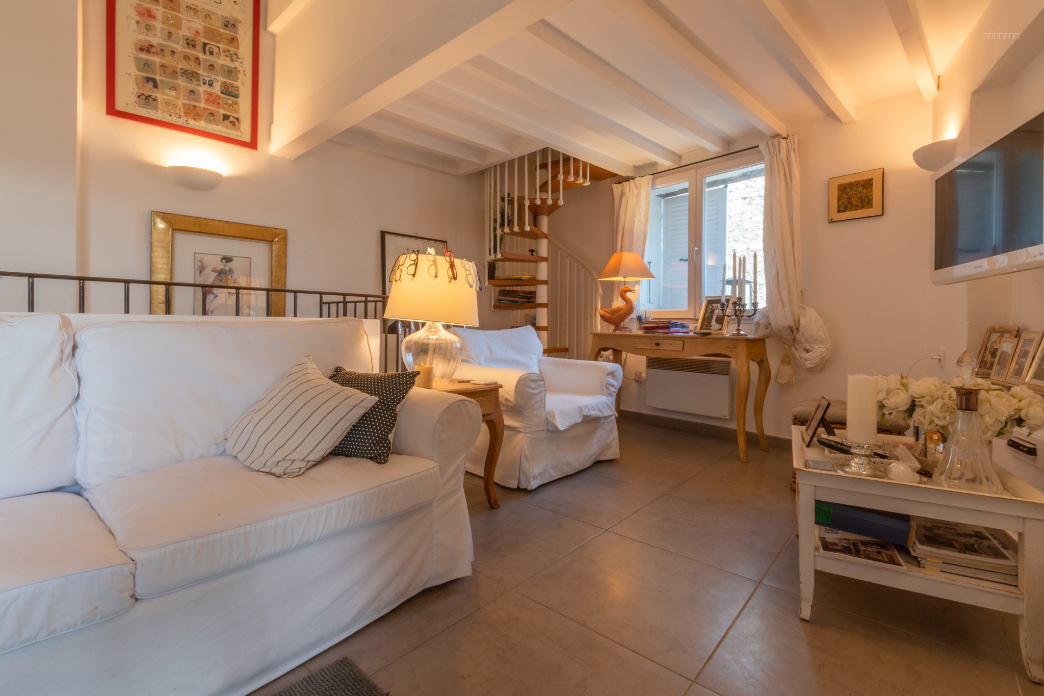 EXCLUSIVITE ! Maison de village en pierre - Charme — photo 3