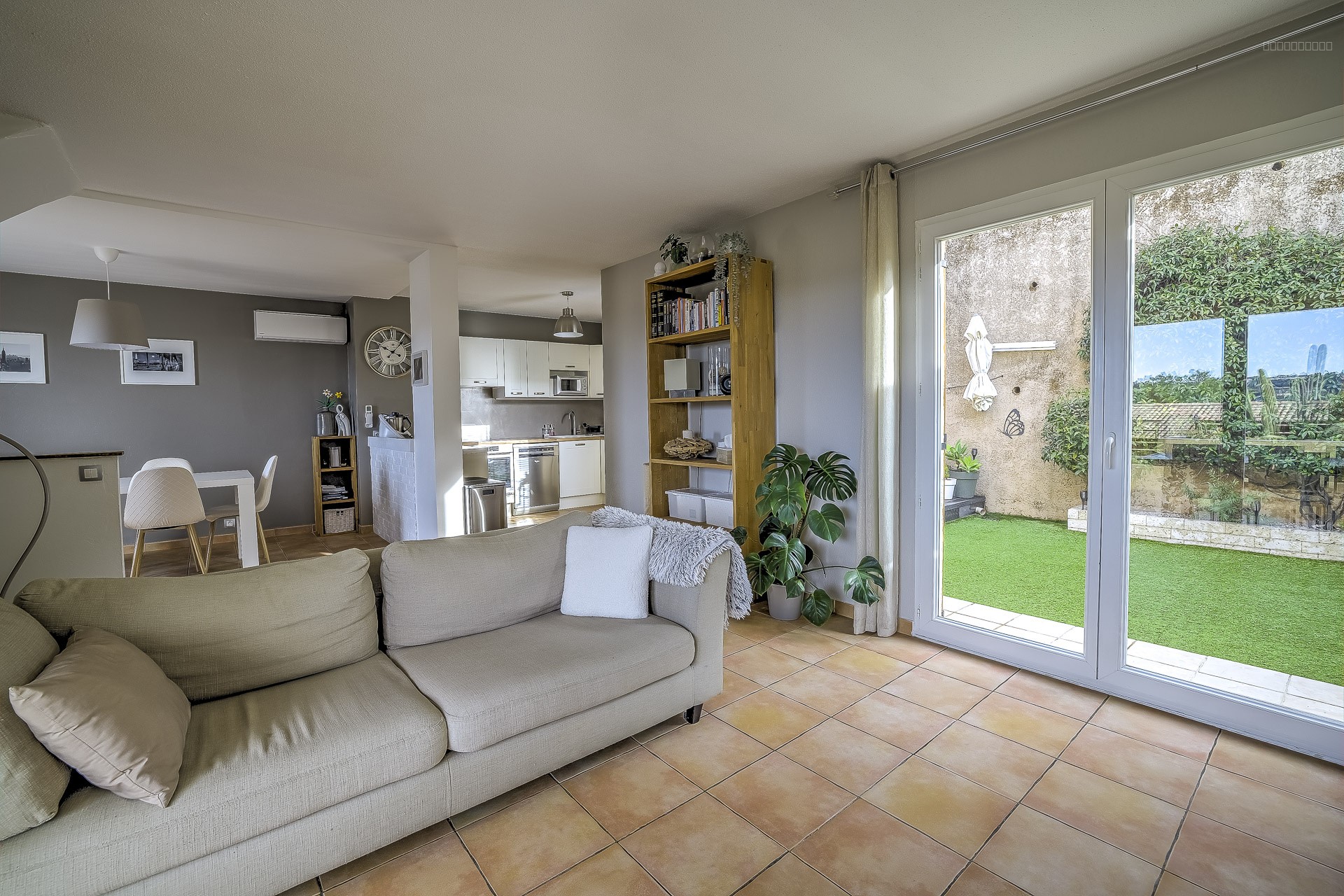*** SOUS COMPROMIS *** Ravissante maison avec jardin et terrasse   Quartier prisé de la Corniche Fleurie, Nice — photo 15