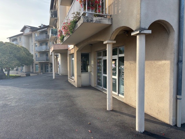 Bien immobilier à louer à Peronnas, 52 m² – photo 2 sur 7