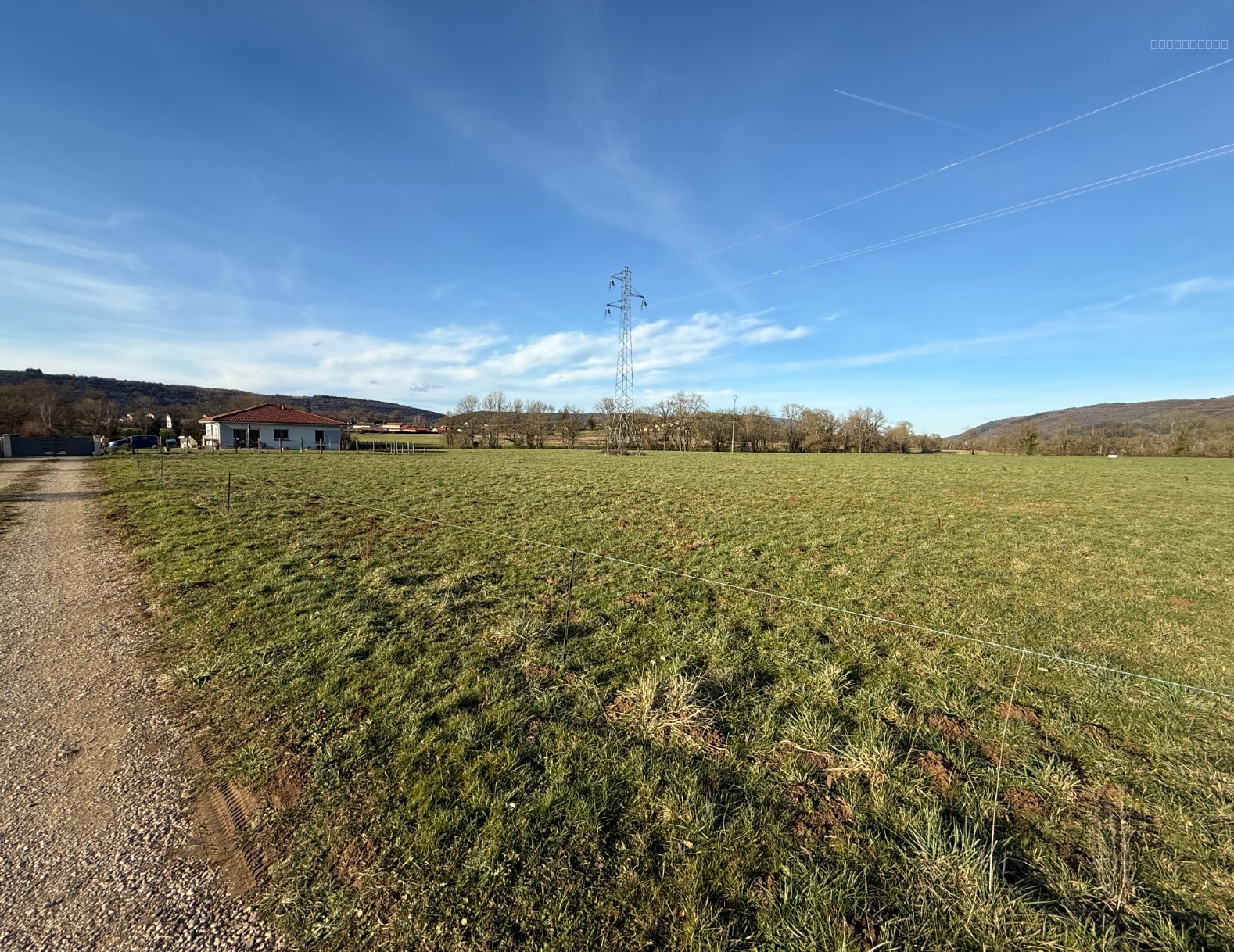 Bien immobilier à vendre à Simandre sur suran, 1 792 m² – photo 3 sur 3
