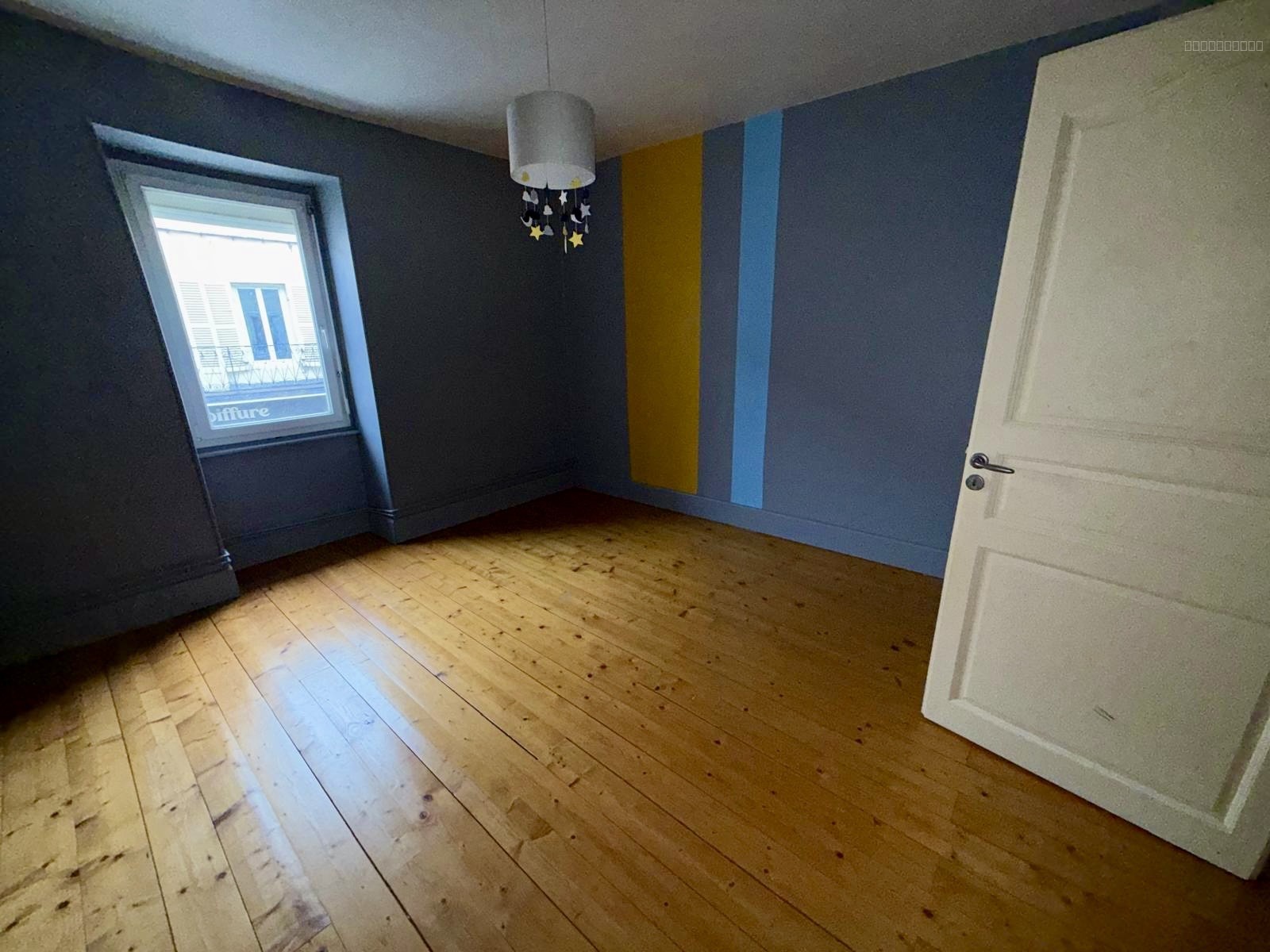 Belle maison de village de 215m2 avec terrasse au cœur de Ceyzeriat ! — photo 5