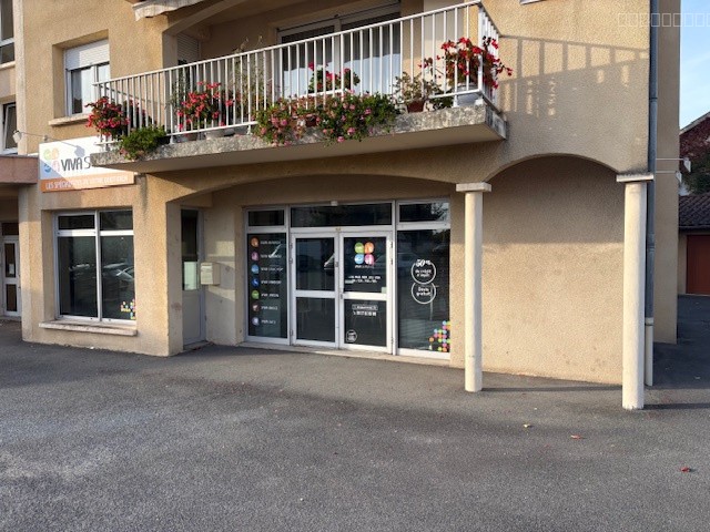 Bien immobilier à louer à Peronnas, 52 m² – photo 1 sur 7