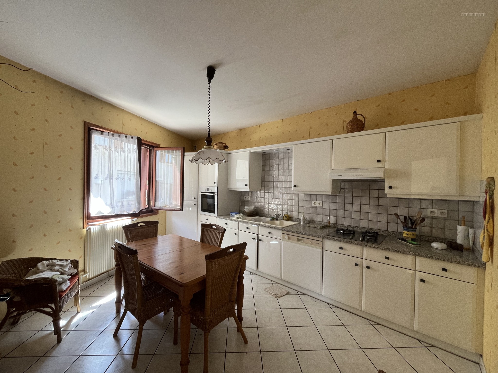 Bien immobilier à vendre à Ceyzeriat, 17 m², 7 pièces – photo 3 sur 8