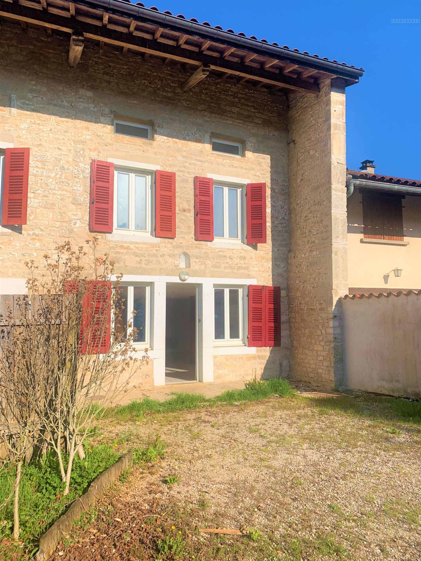 Bien immobilier à vendre à Ramasse, 98,06 m², 5 pièces – photo 1 sur 9