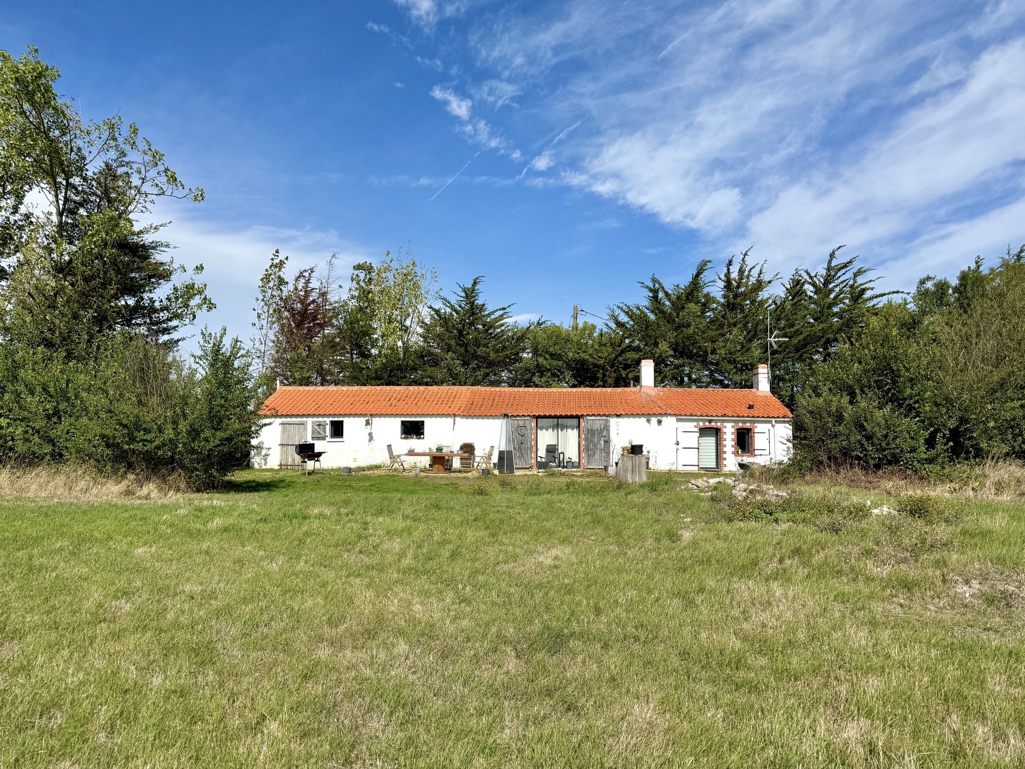Maison à vendre à St urbain, 547 m², 3 pièces – photo 1 sur 14