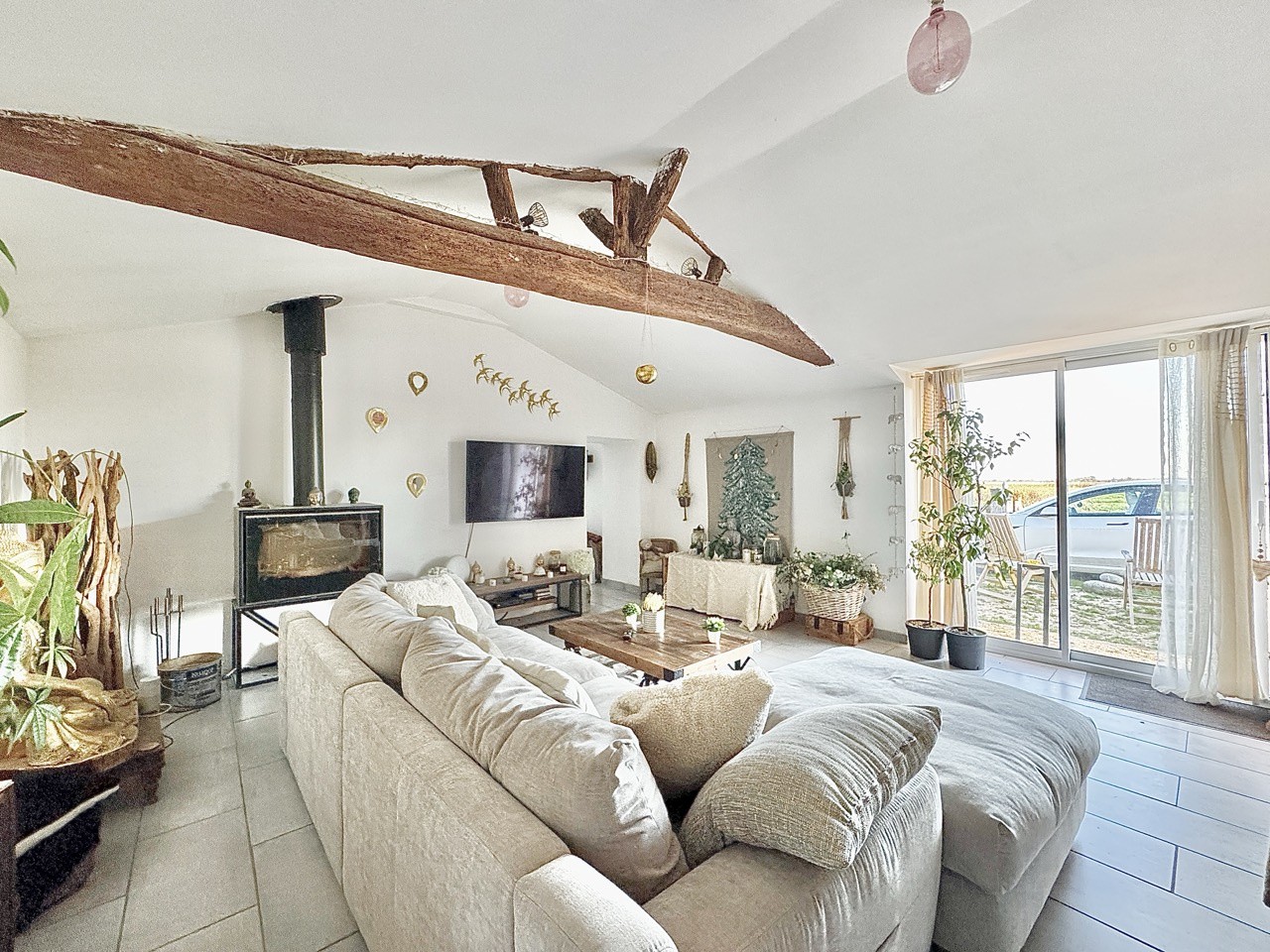Maison à vendre à St urbain, 547 m², 3 pièces – photo 3 sur 14