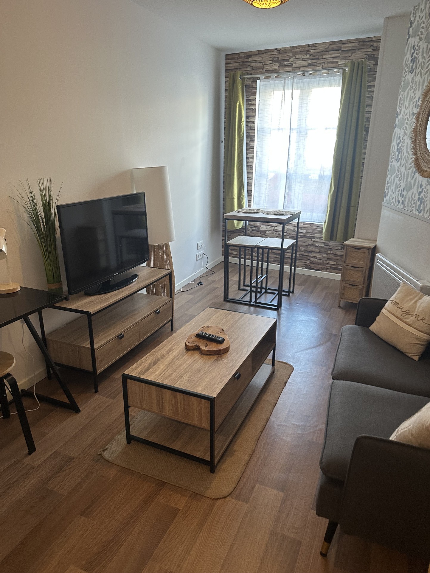 Appartement à louer à Chatellerault, 35 m², 2 pièces – photo 2 sur 6