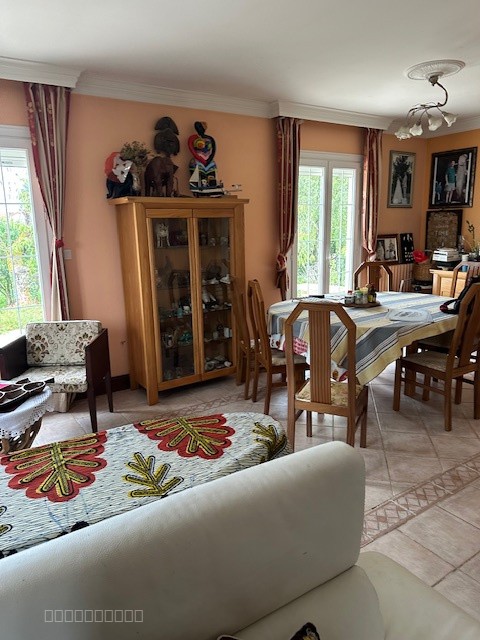 Maison à vendre à Thure, 1 100 m², 4 pièces – photo 2 sur 8