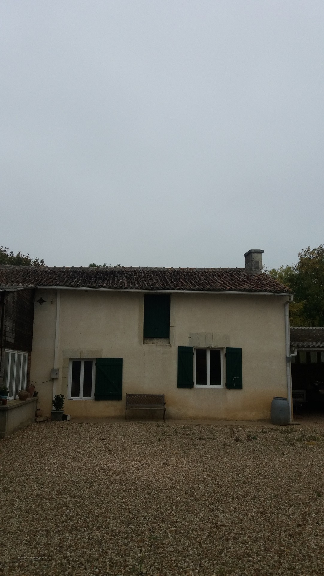 Maison à vendre à St jean de sauves, 245 m², 7 pièces – photo 2 sur 10