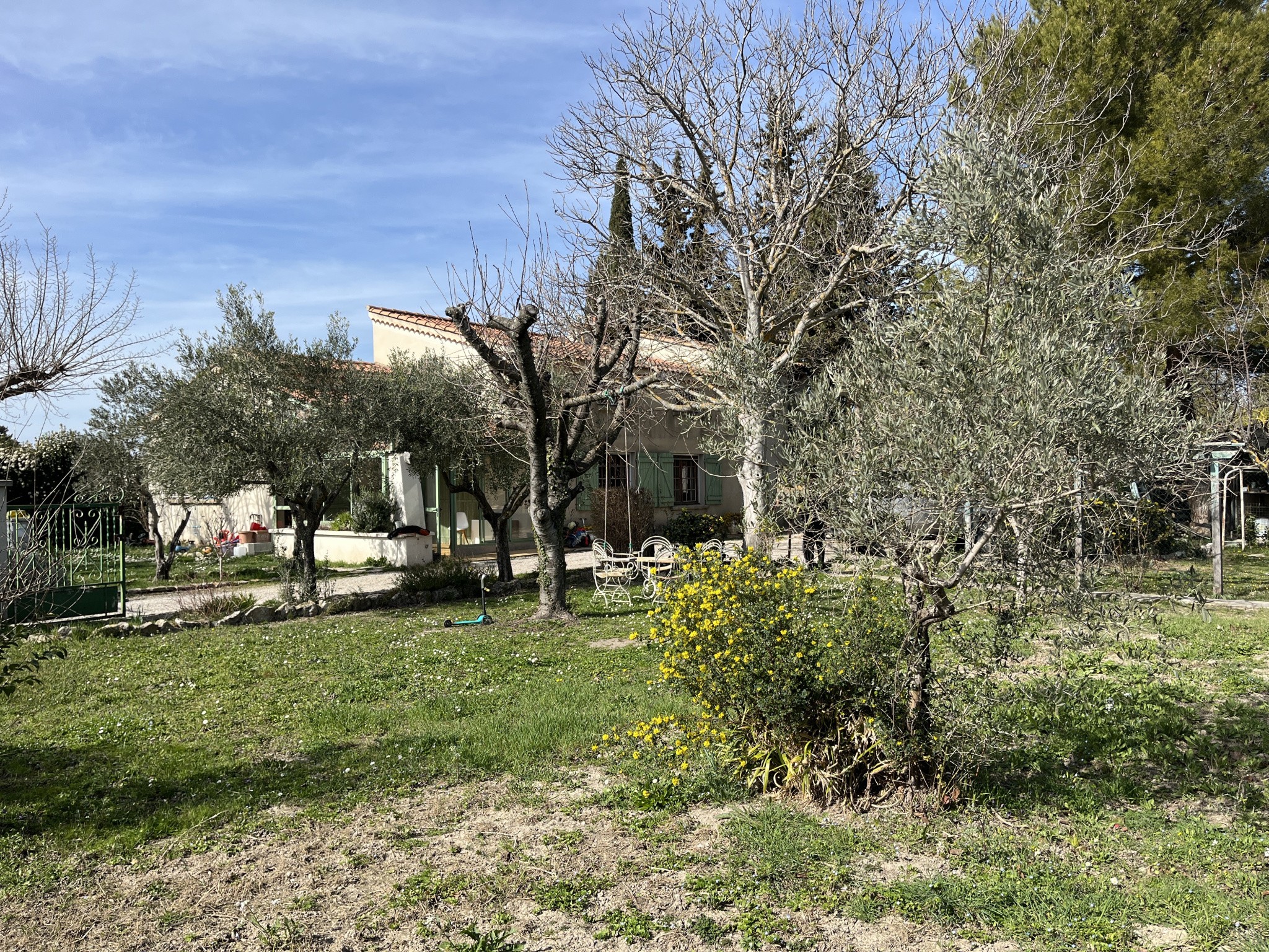 Maison à vendre à Aix en provence, 17 m², 7 pièces – photo 1 sur 7