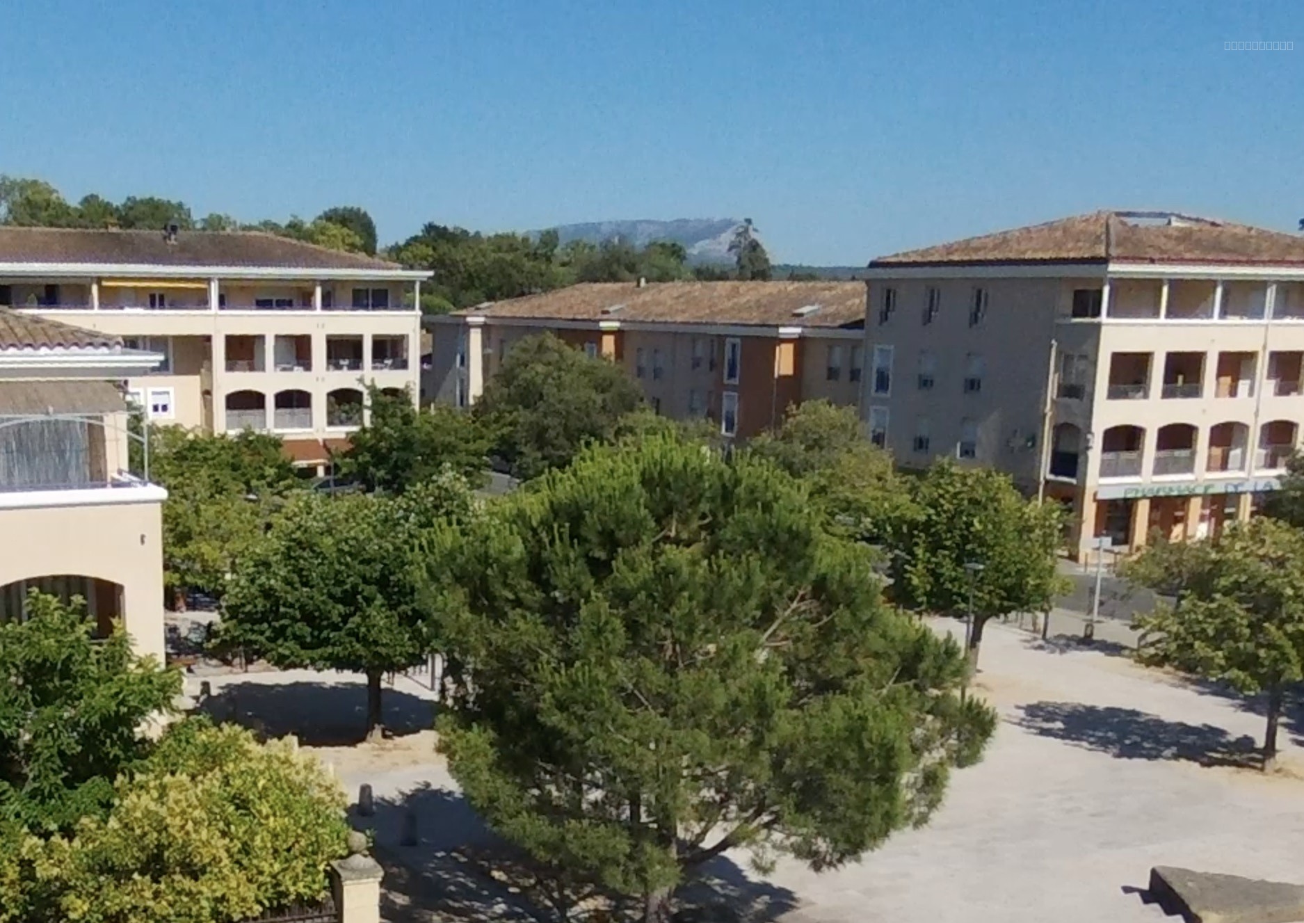 Appartement à vendre à Aix en provence, 100 m², 3 pièces – photo 3 sur 4