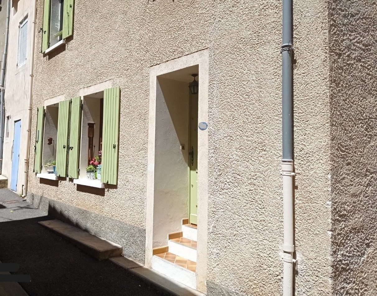 Bien immobilier à vendre à Les mees, 690 m², 3 pièces – photo 1 sur 6