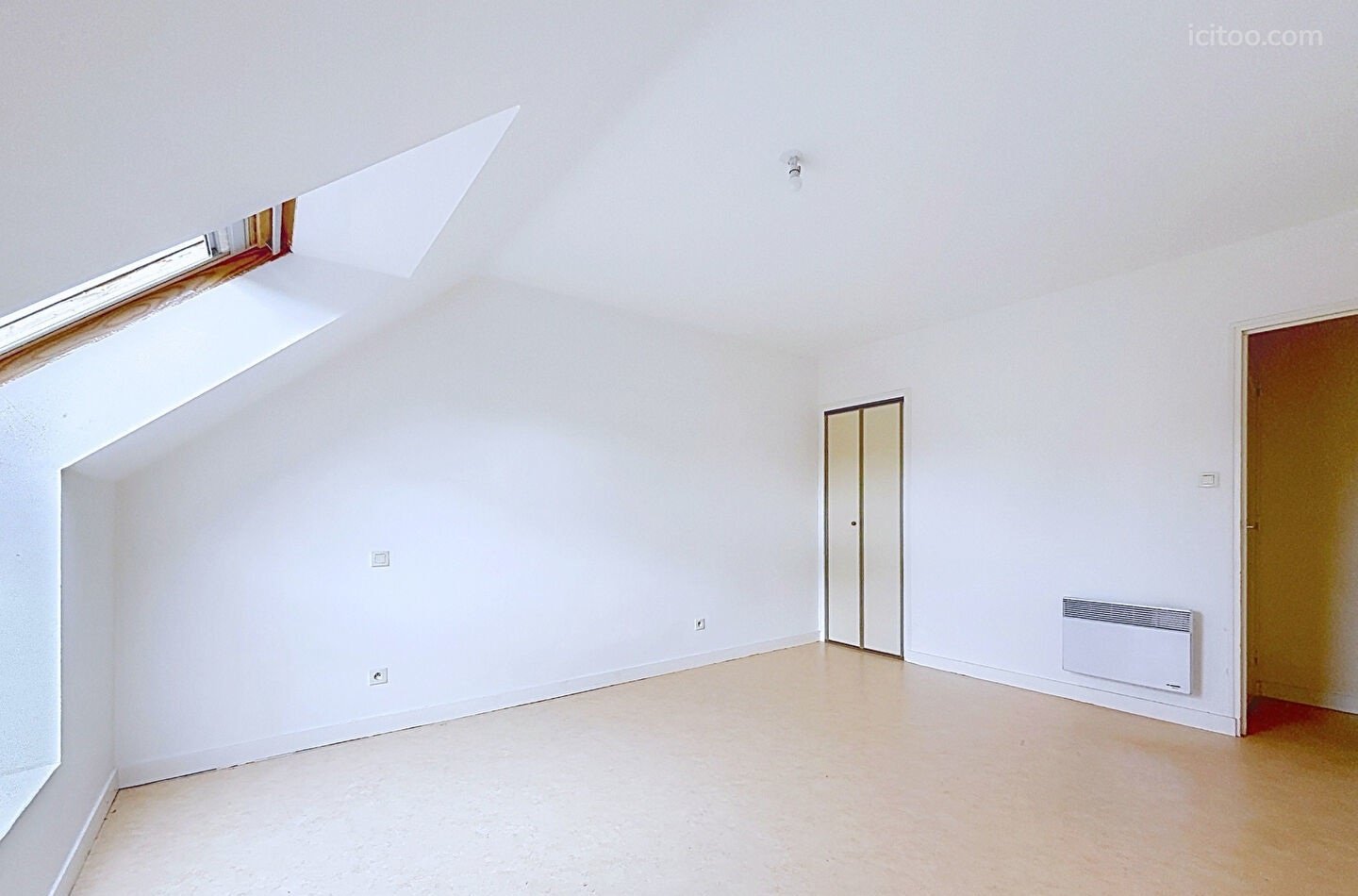 Maison à louer à Ercé-près-Liffré, 148 m², 5 pièces – photo 3 sur 5