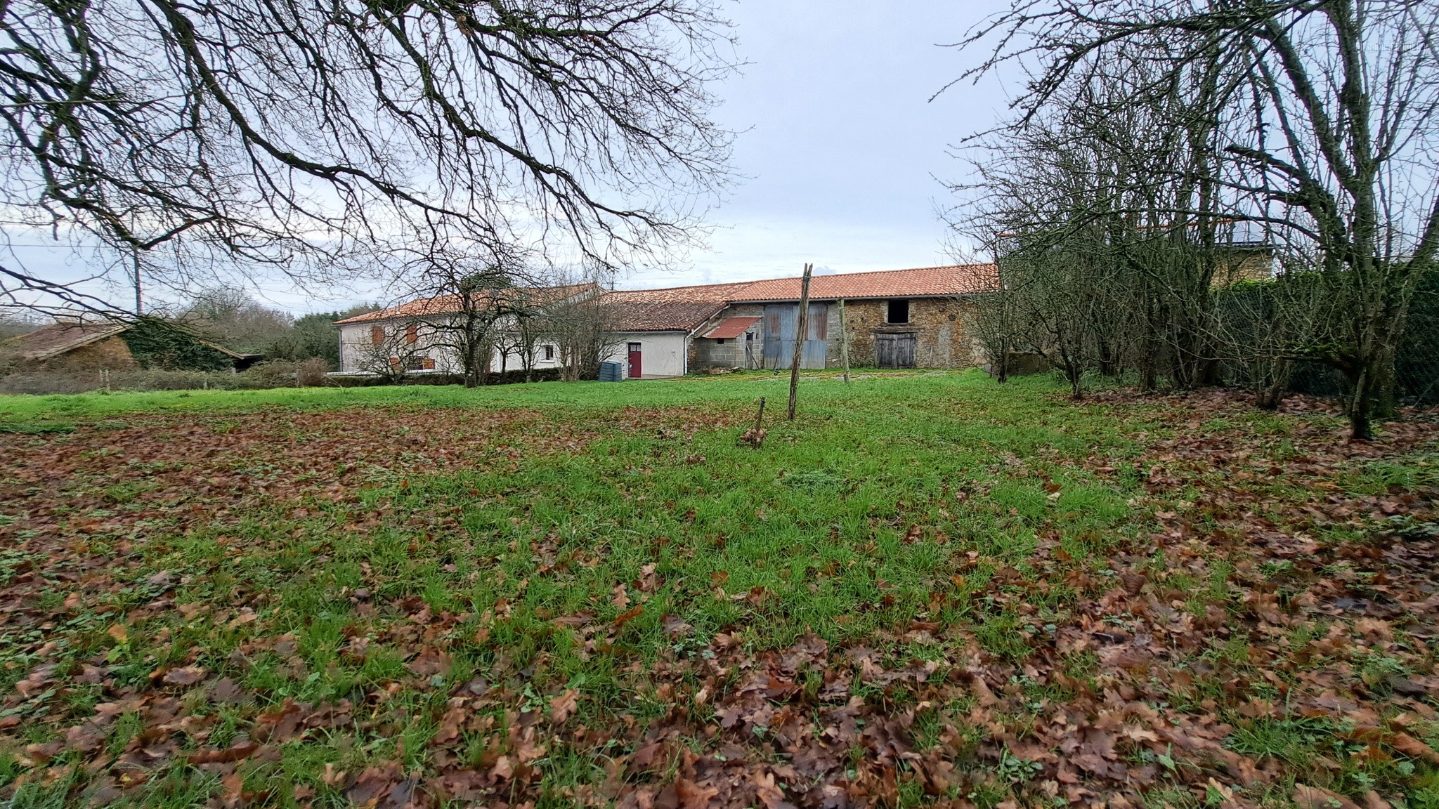 Maison à vendre à Saint pardoux soutiers, 34,29 m², 3 pièces – photo 1 sur 12