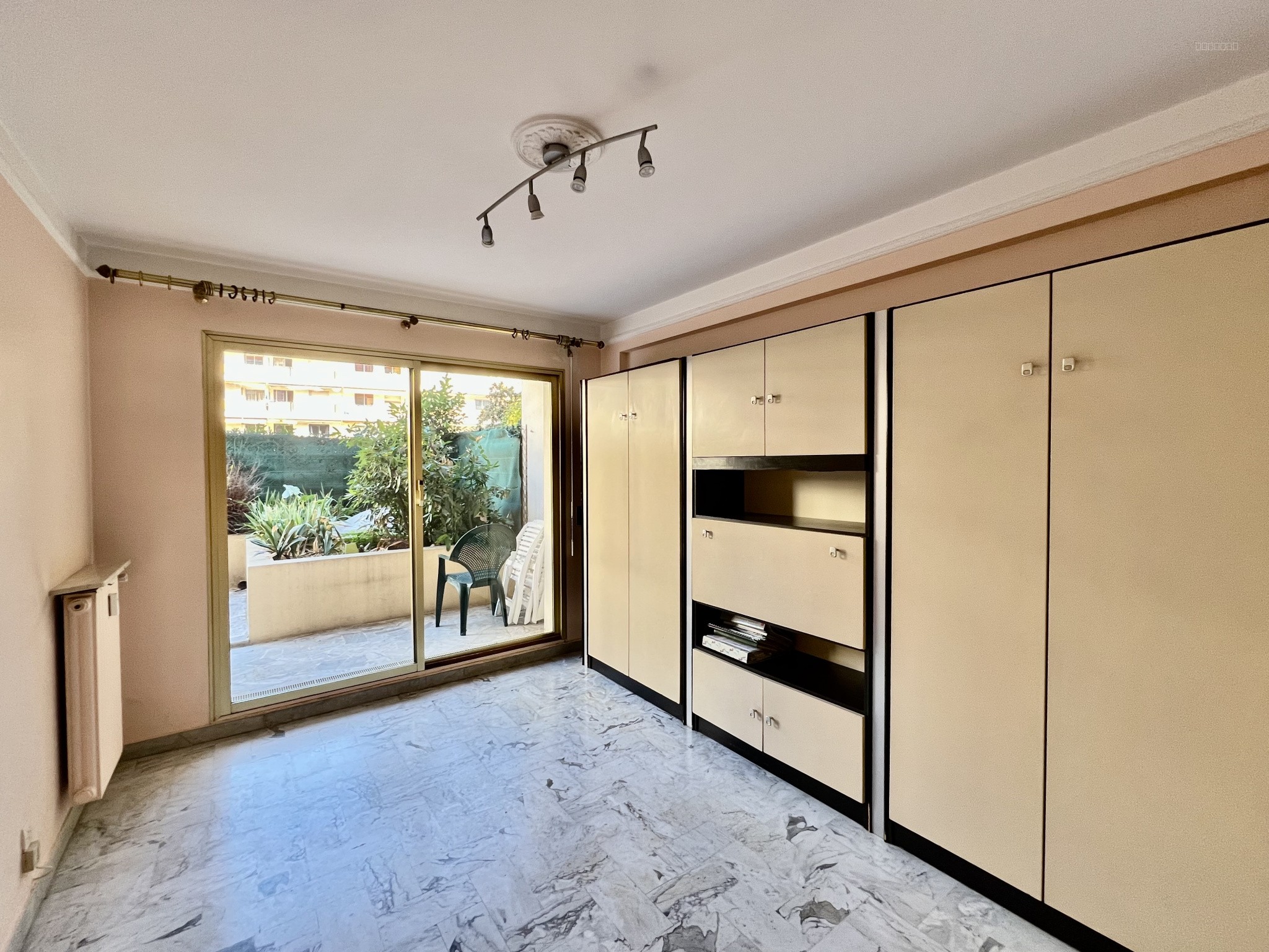 Appartement rez-de-jardin 79 m2 — photo 9