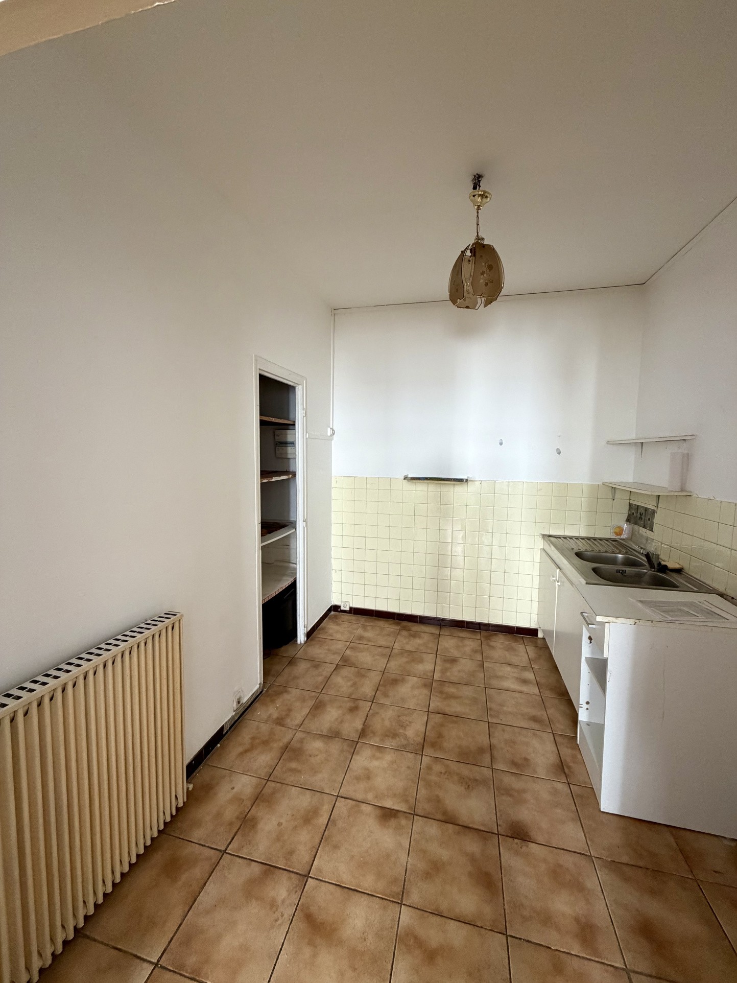 APPARTEMENT T2 DE 40.48m2 - 13001 Marseille — photo 4