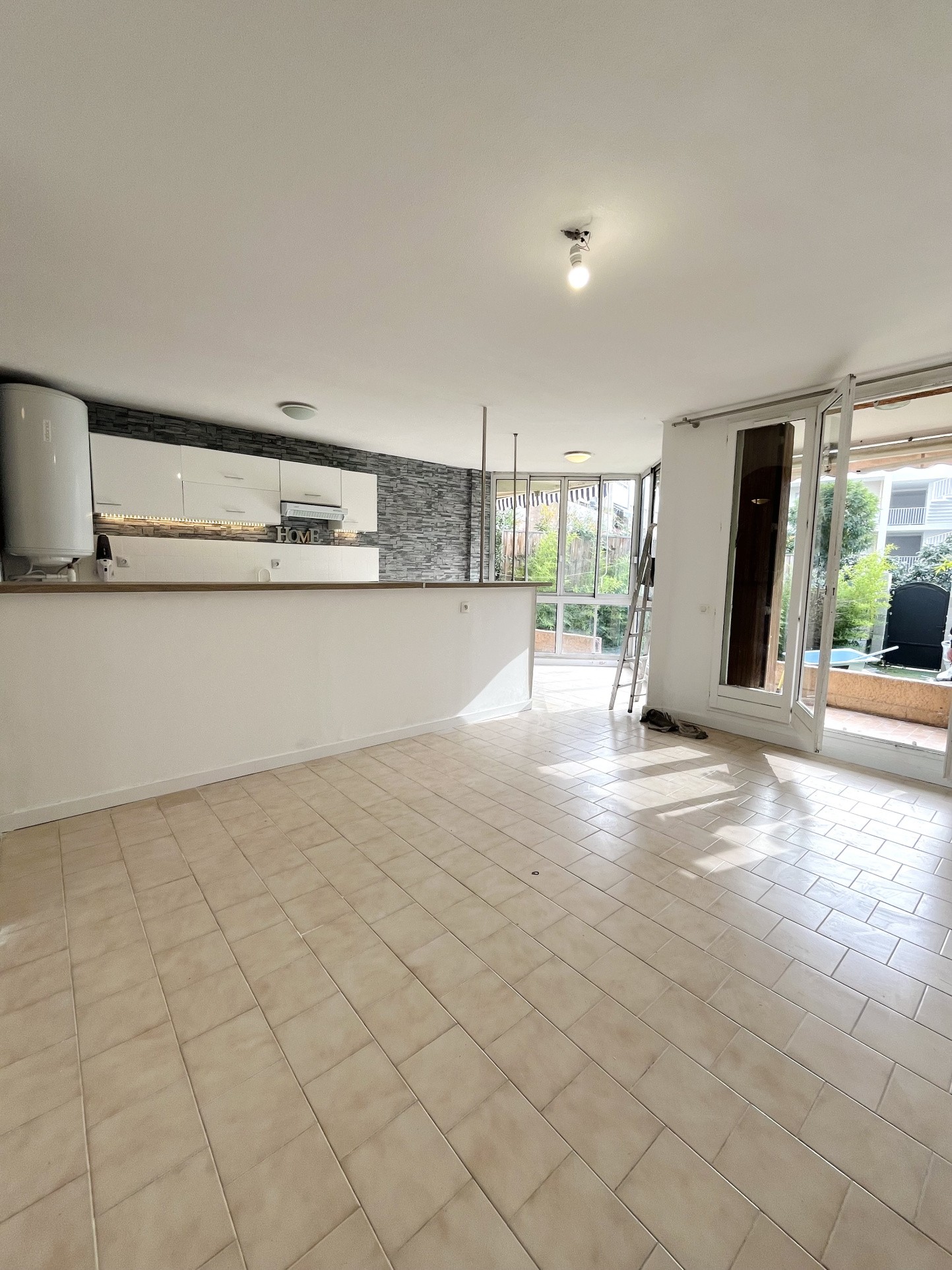 Appartement à vendre à Marseille, 63,64 m², 3 pièces – photo 1 sur 8