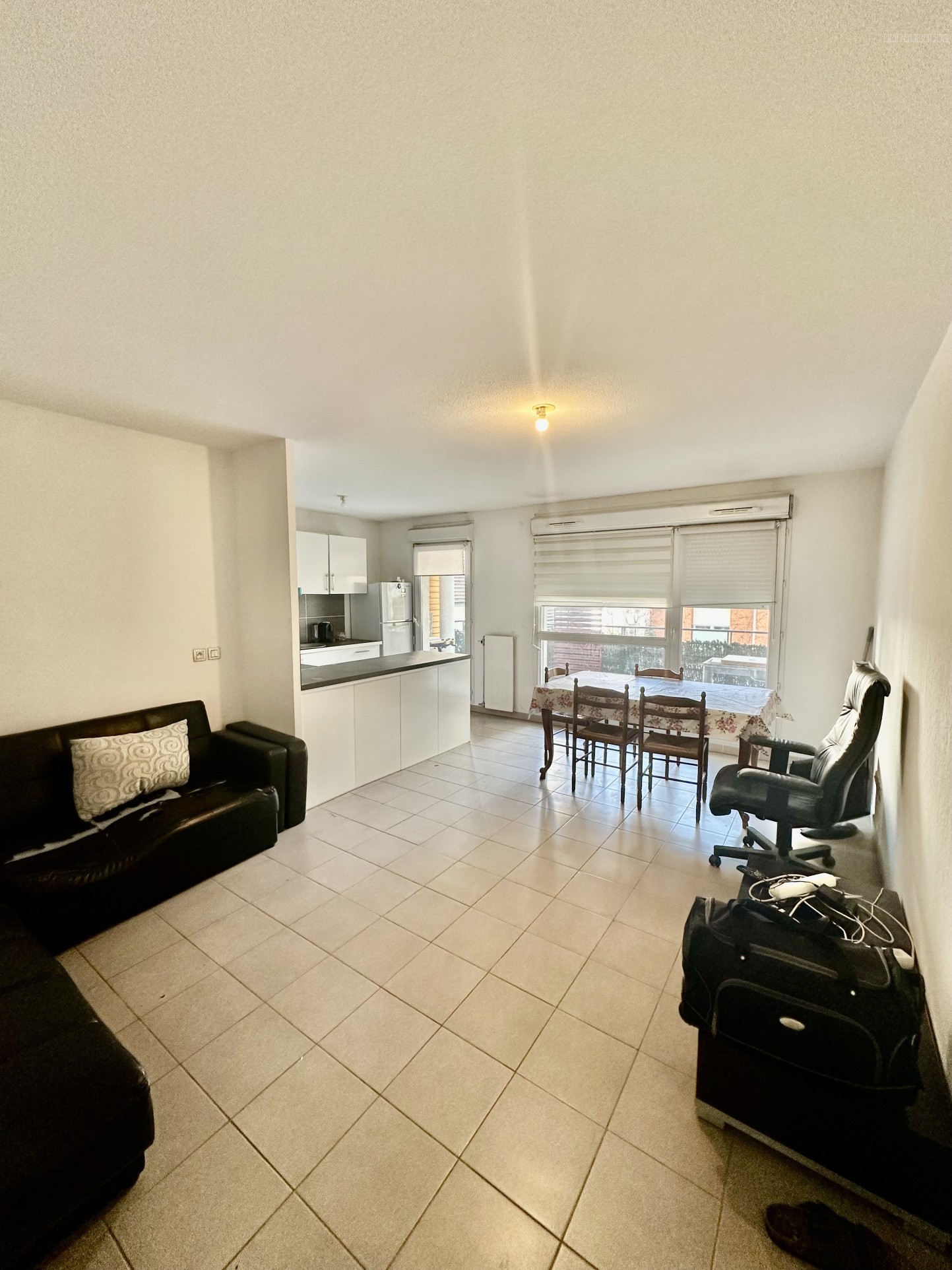 APPARTEMENT T3 DE 56.98M2 - 13015 MARSEILLE — photo 3