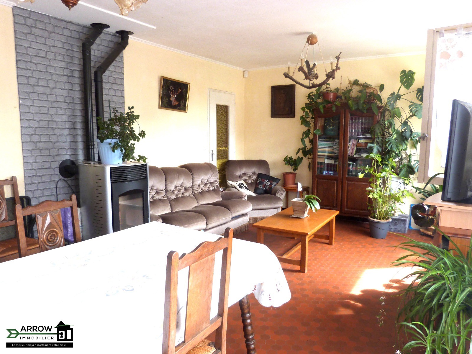 Maison à vendre à Bruz, 600 m², 6 pièces – photo 1 sur 6
